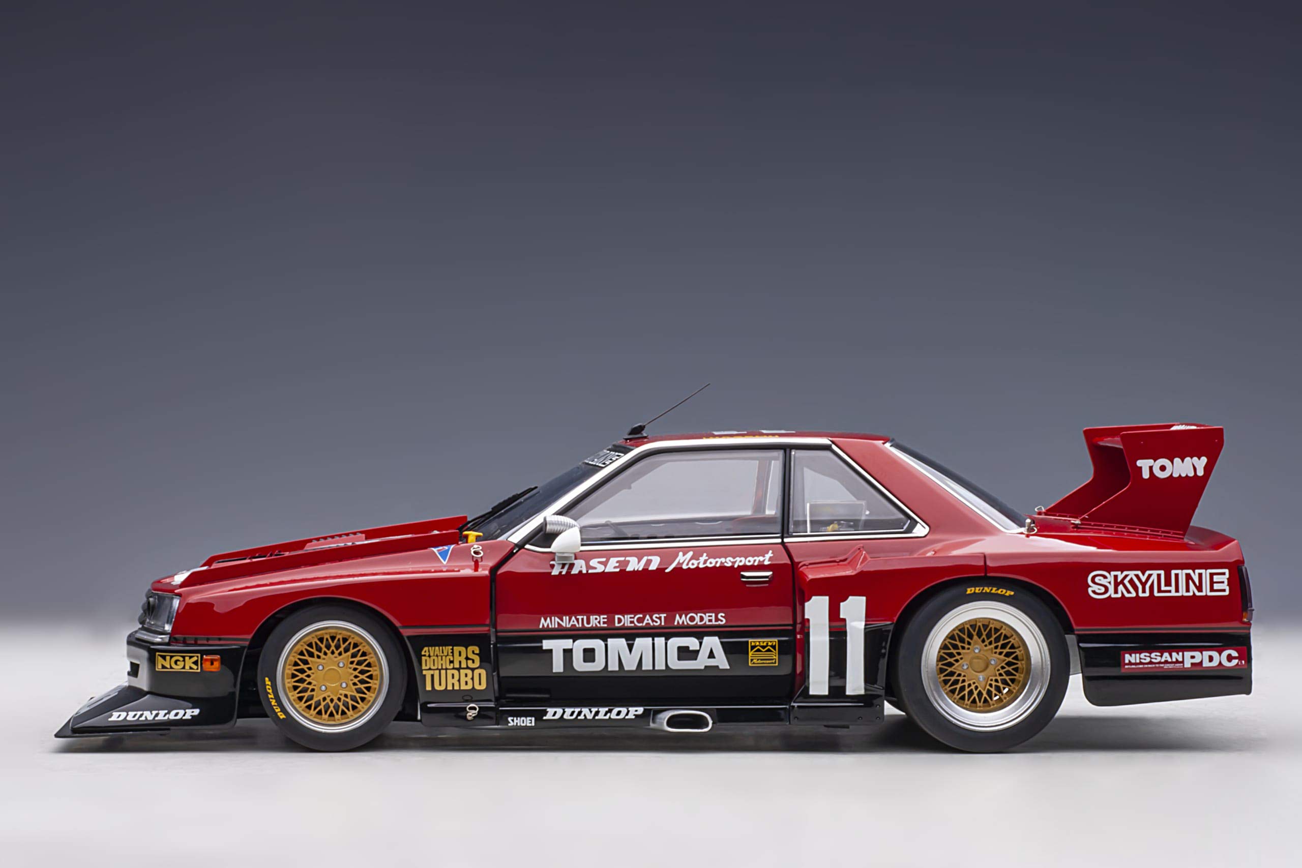 Nissan Skyline RS Turbo #11