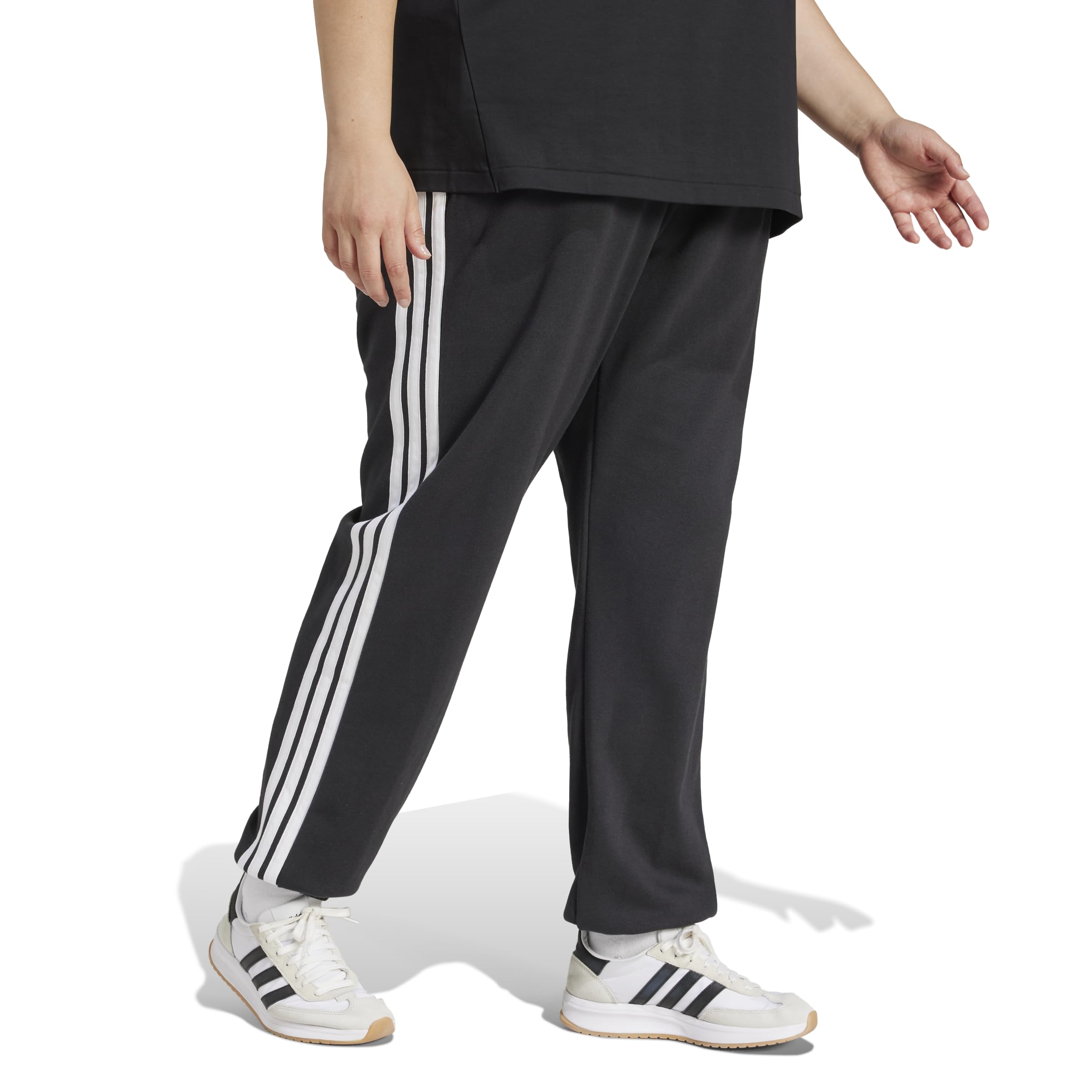 Adidas Damen Hose Essentials 3-Stripes French Terry Cuffed Pants (Plus Size)
