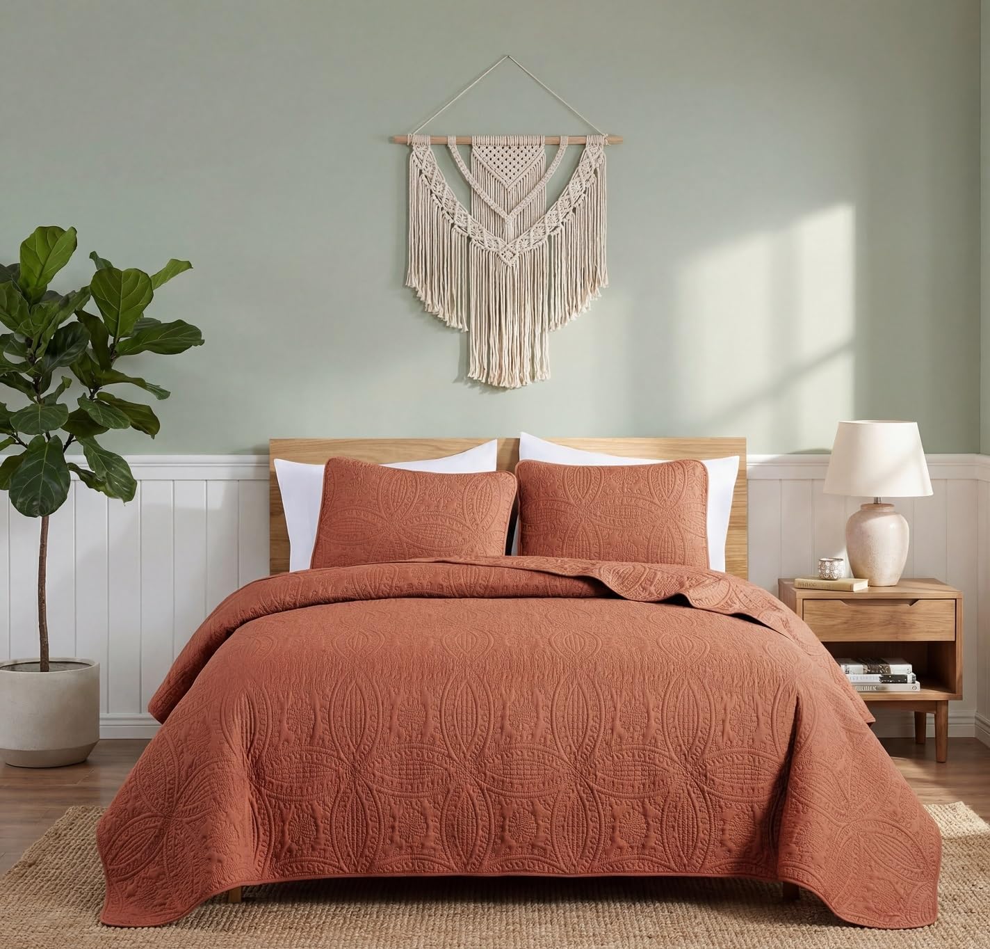 Poboton Queen Quilt Bedding Sets,Orange Ultrasonic Lightweight Queen Size Coverlet,Coin Pattern Soft Bedspreads for All Season, (1 Quilt,2 Pillow Shams)