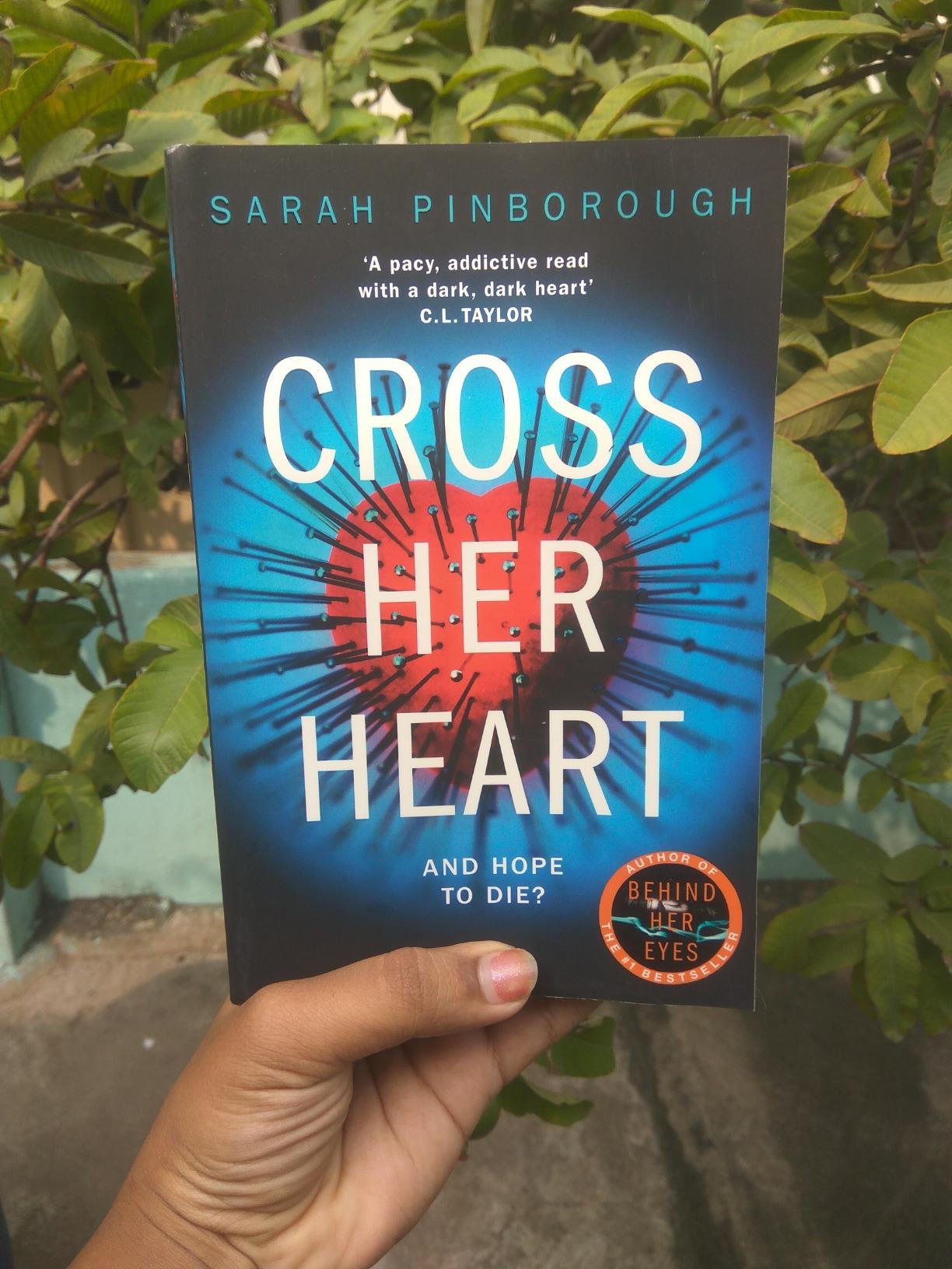 Cross Her Heart Sarah Pinborough Amazon.in Books