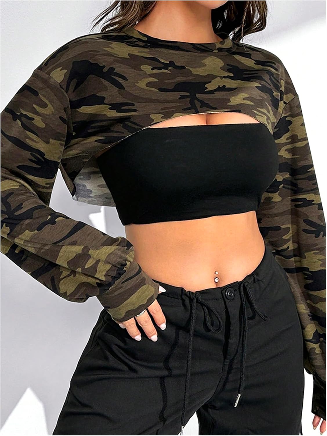 MakeMeChic Women's Camo Sweatshirts Fall Long Sleeve Crew Neck Super Crop Tops - Image 4