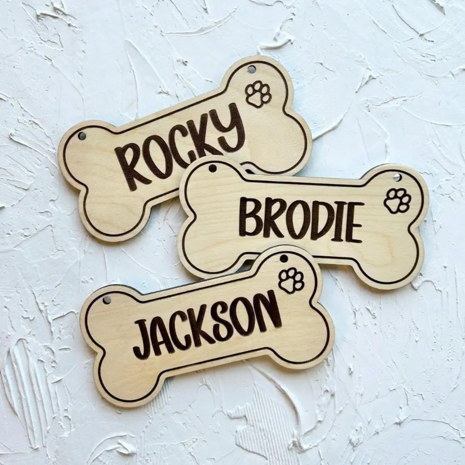 Personalized Kennel Name Plate Dog Paw Crate Pet Tag Doghouse Sign,Custom Crate Sign,Dog Bone Name Sign,Pet Lover Gift