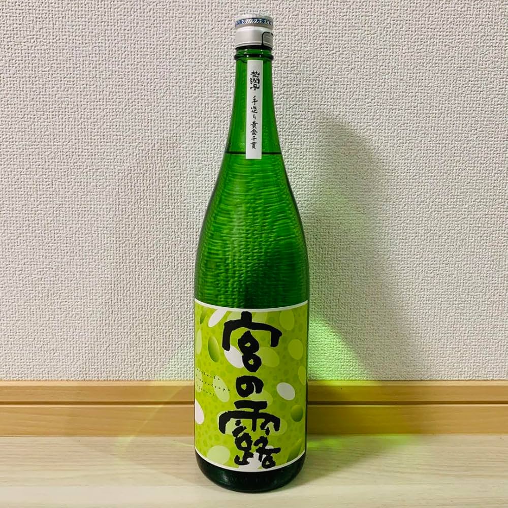 Amazon.co.jp: 芋焼酎宮の露 グリーンラベル 1800ml : 文房具