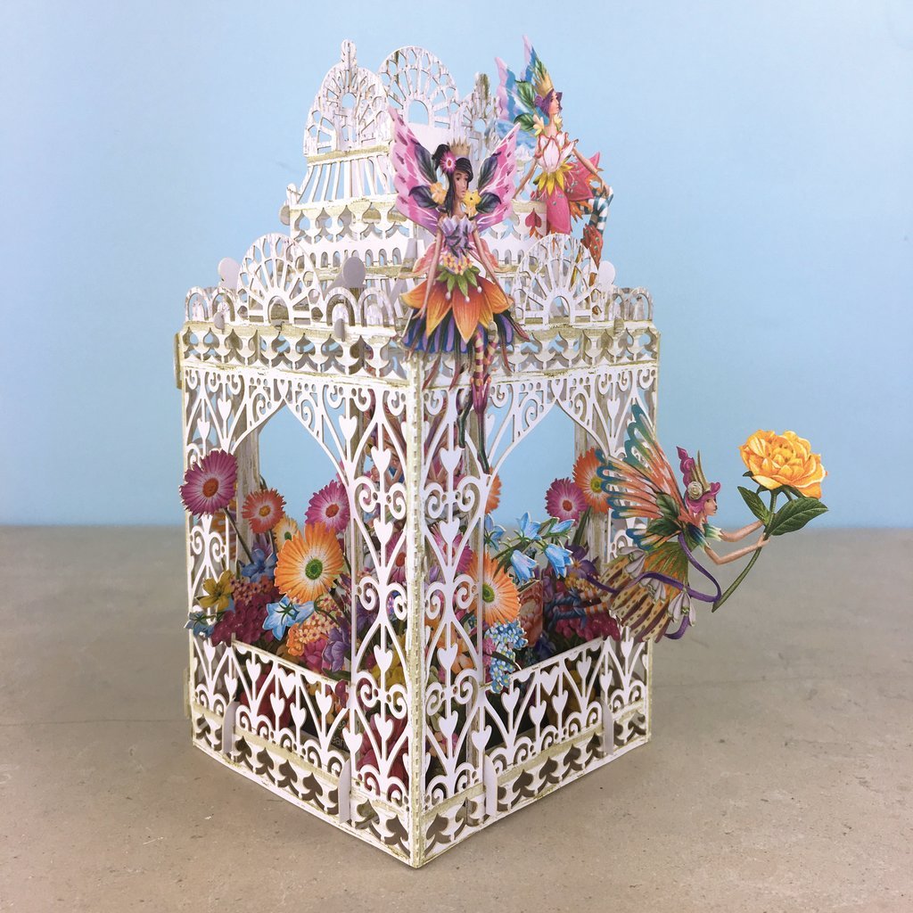 Tarjeta de felicitación 3D de Paper D'Art, con diseño de hadas y flores