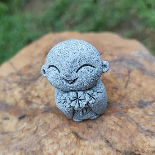 Miniatura 5 de livelyfish Estatua de monje rezando de Bosatsu de Buda japonés, bosatsu, Feng Shui, piedra arenisca felizsonriente, adorno en miniatura para pecera,