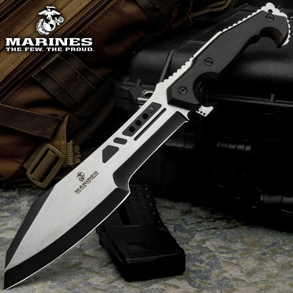 United Cutlery USMC Covert Ops Machete and Sheath | For Tactical & Outdoor Use | Stainless Steel Blade | Extended Tang | Pakkawood Handle Scales | Tough Nylon Belt Sheath | Overall Length 16"
