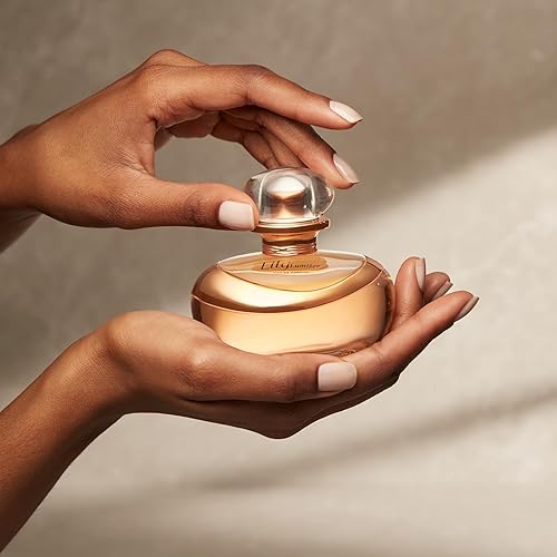 Miniatura 35 de O BOTICARIO Love Lily Eau de Parfum, perfume de fragancia floral ámbar de larga duración para mujer, 2.5 onzas