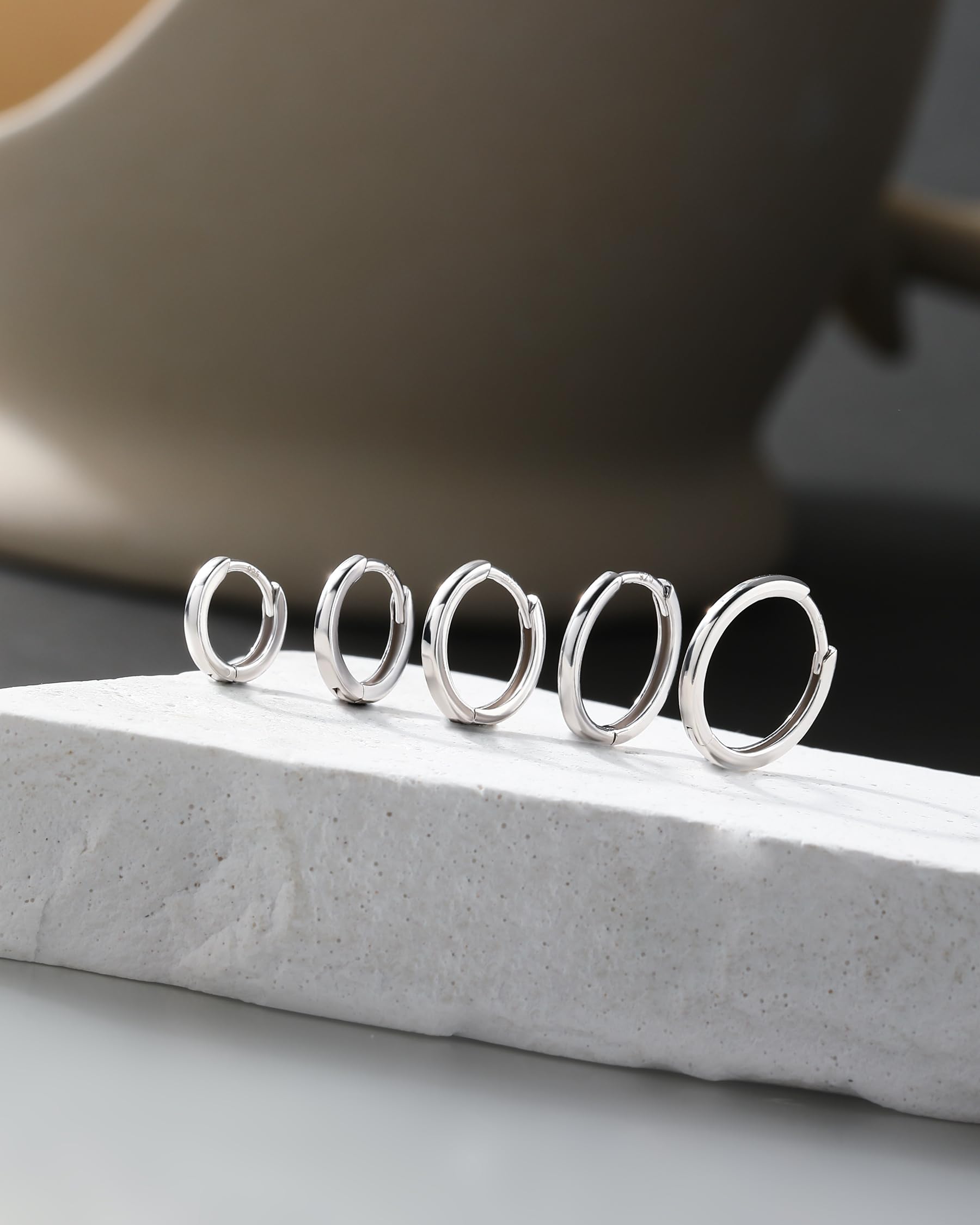Jewseen Helix-Ohrring, 20 g, Septum-Clicker, 2 Stück, Scharnier-Segmentringe, 925er-Sterlingsilber, Knorpel-Creolen, Huggie-Creolen