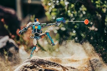 Fortnite Legendary Series Brawlers Kit, 7-inch Detailed, Articulated Figure with Feature Weapons and Harvesting Tools