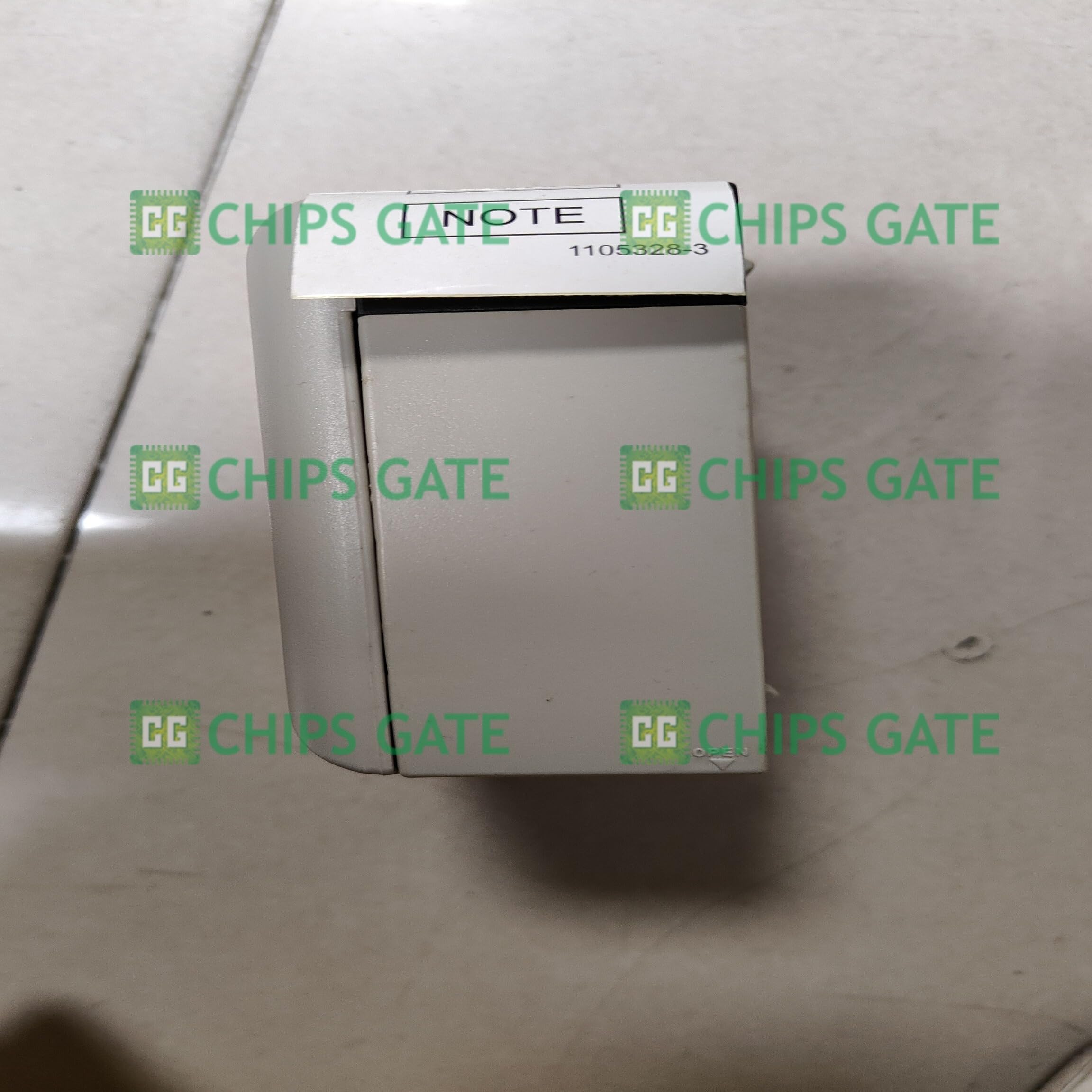 CQM1-PA203 New in Box Output Unit CQM1-PA203