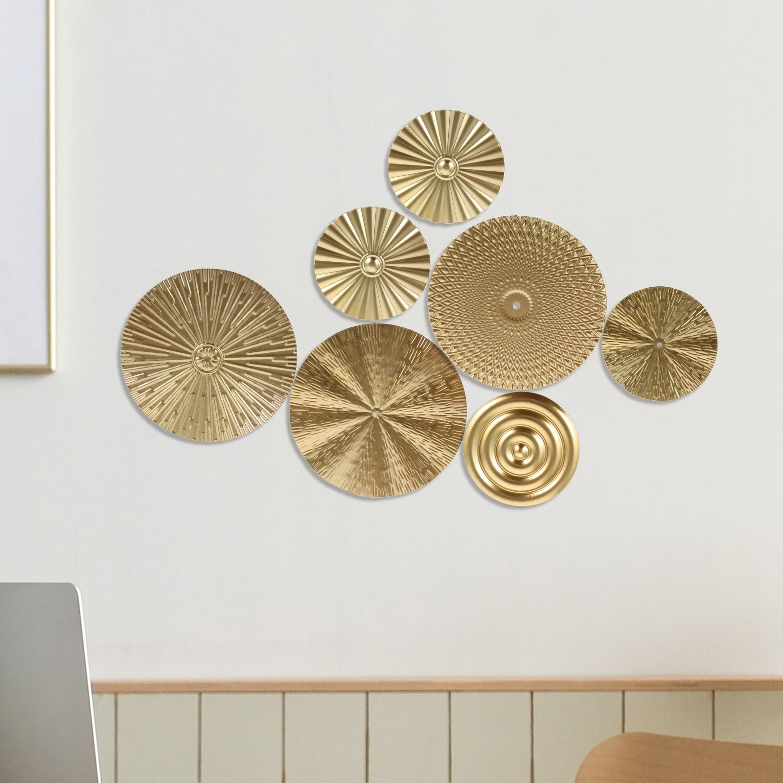 Luxshiny Decorazione da Parete in Metallo Dorato Motivo Circolare, Scultura Murale Resistente per Soggiorno, Bagno e Camera da Letto, Set da 1 Pezzo per Arredamento Casa e Ufficio