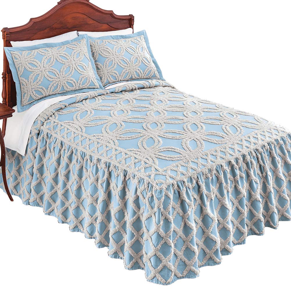 Trellis pattern bedding