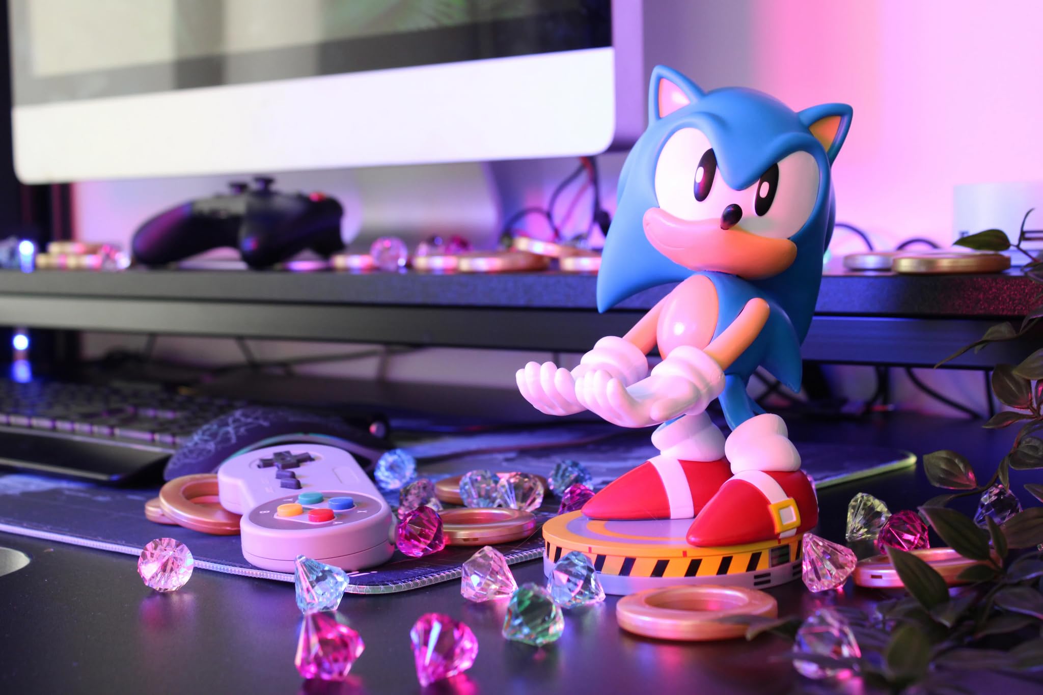 EXGPRO SEGA: Sliding Sonic Cable Guys Original Phone and