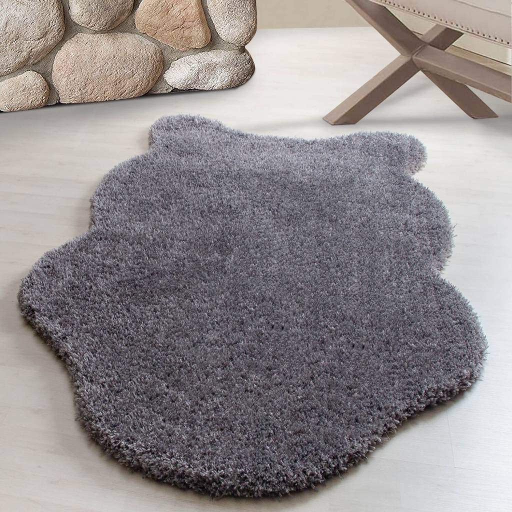 Flycarpets Fluffy Dekoration Fur Grey High Pile Rug 100 X 150 CM
