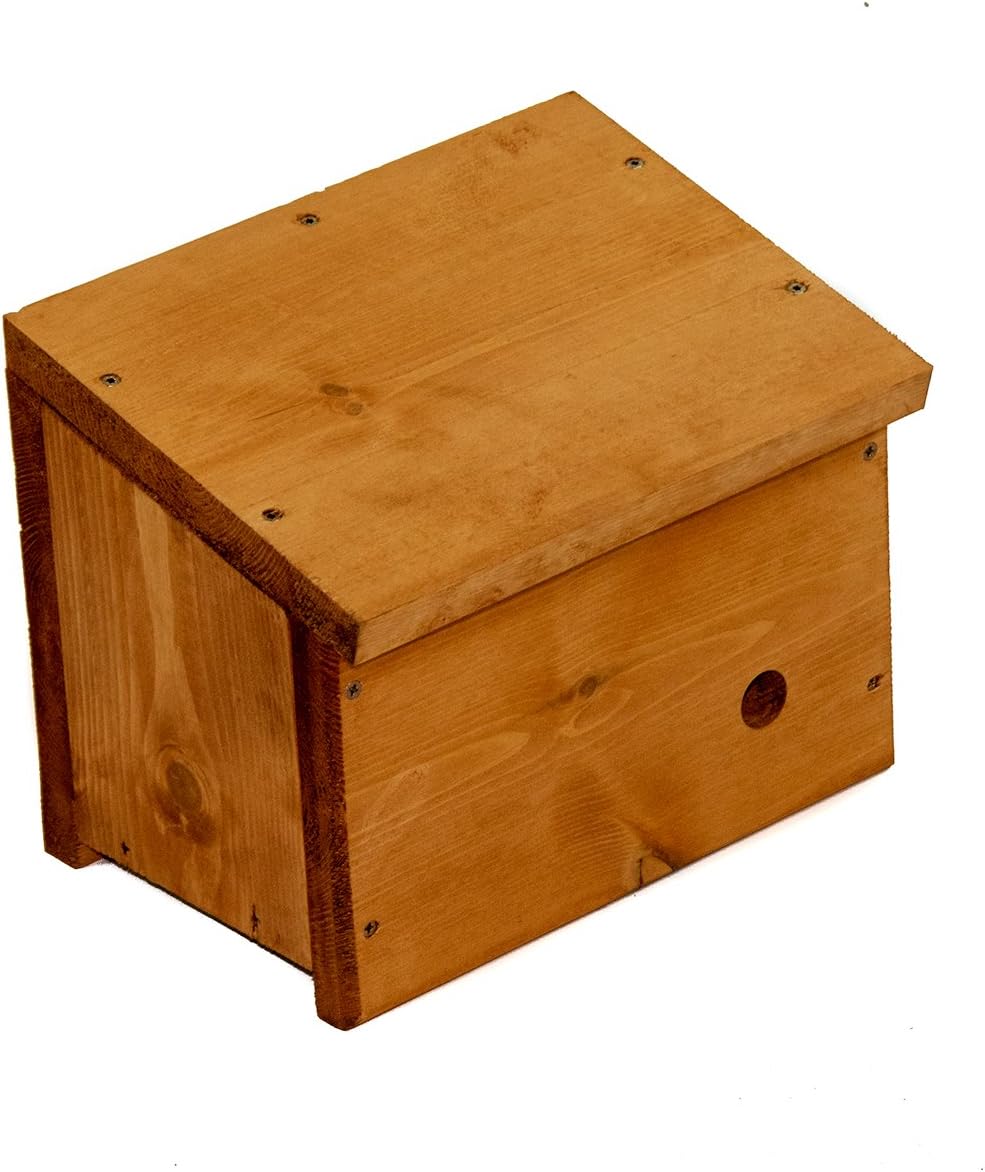 Riverside Woodcraft Bumble Bee Nest Box With Anti Bacteria Coating