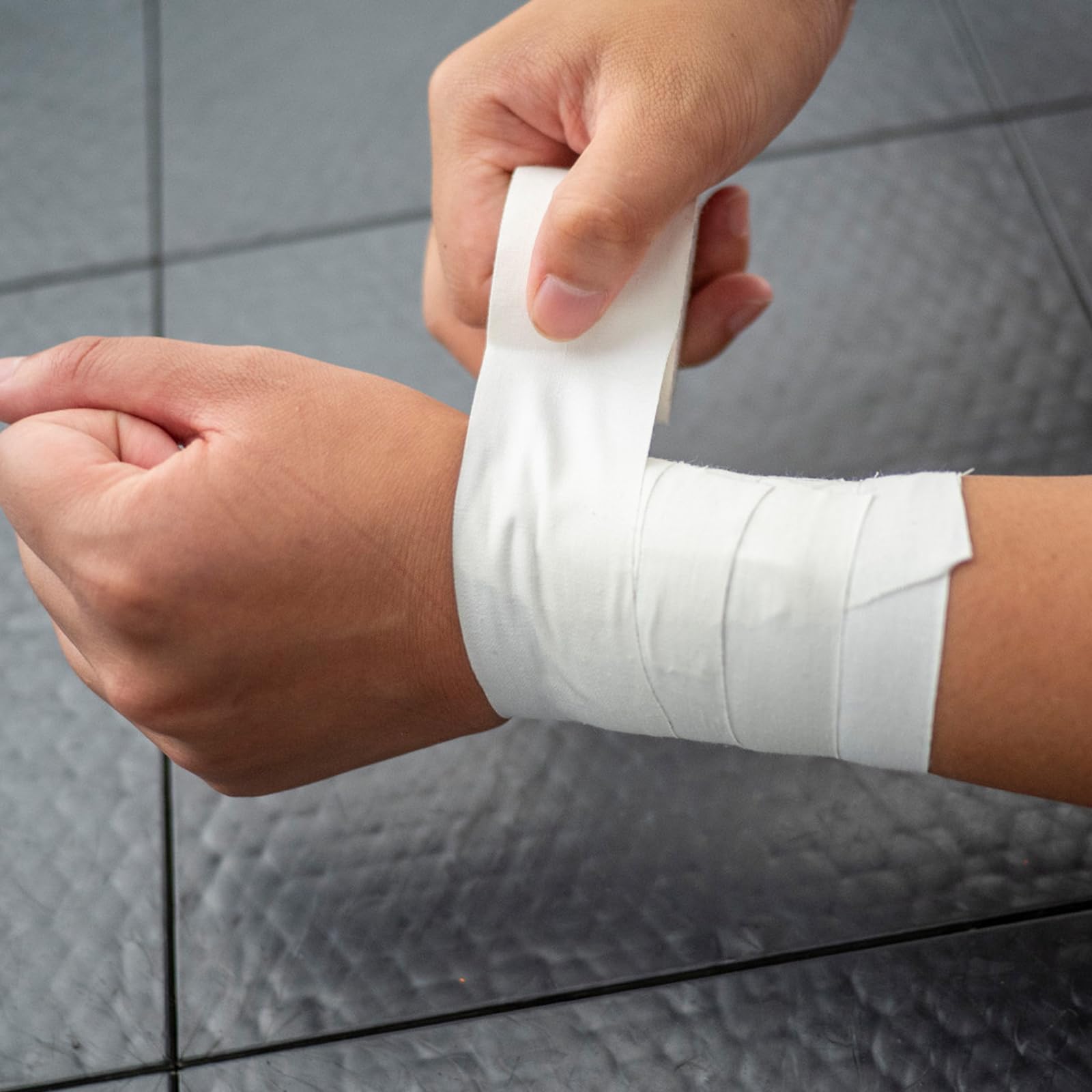 3 Rollen Klettertape 2,5cm×10m, Boulder Tape, Handtape, Sporttape, Fingerbandage Sport, Tape Sport, Schutz Fingerband für Klettern Bouldern Kraftsport Volleyball Handball Kampfsport (Schwarz)