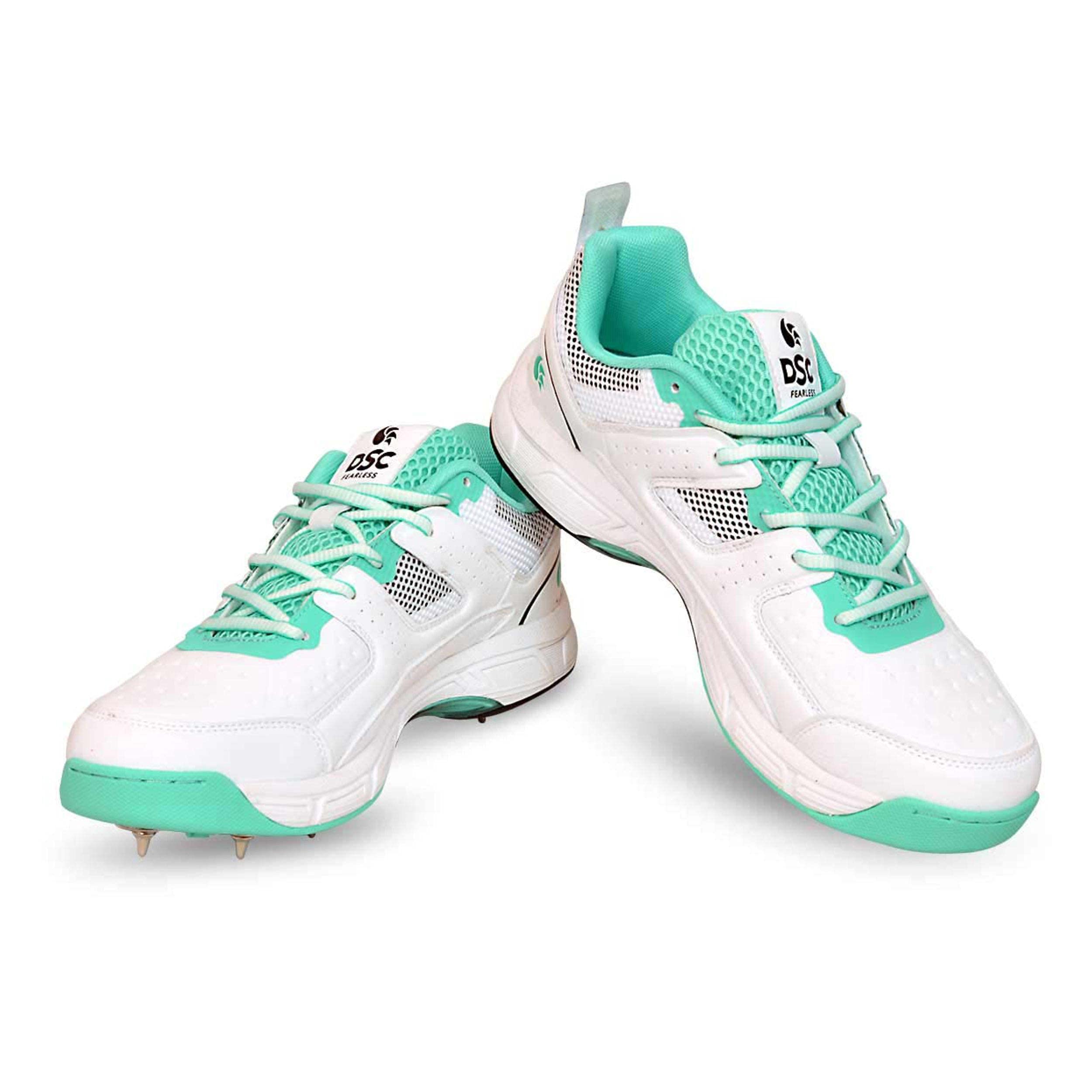 DSCSurge 2.0 Unisex-Adult Cricket Shoes