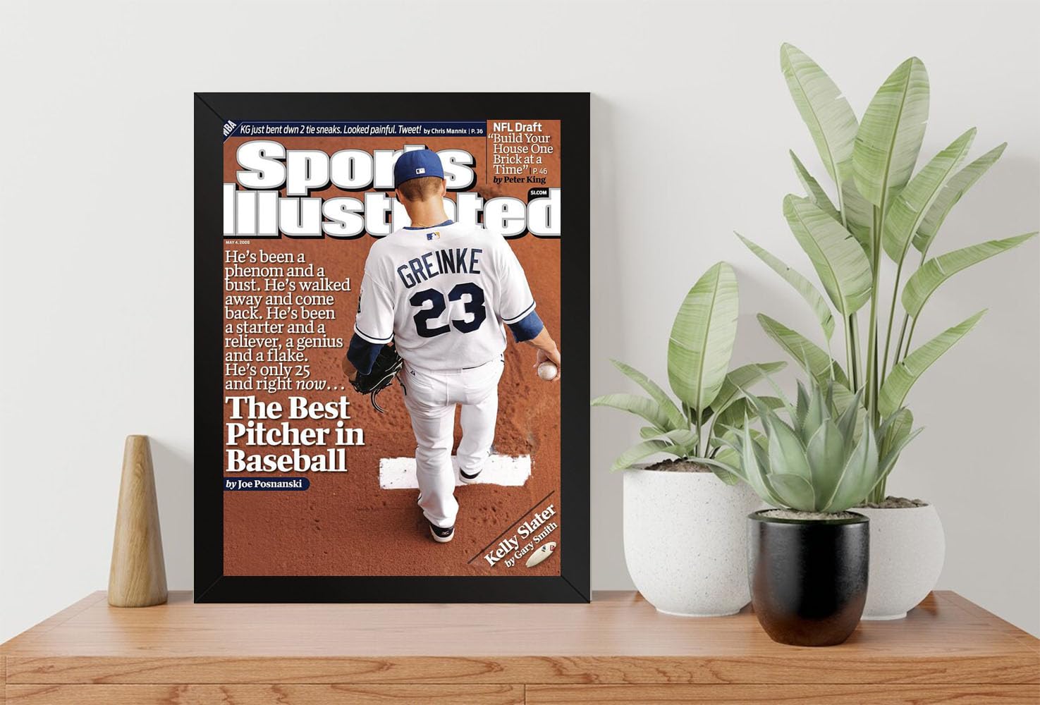 GADGETS WRAP Printed Photo Frame Matte Painting for Home Office Studio Living Room Decoration (9x11inch Black Framed) - Kansas City Royals Zack Greinke