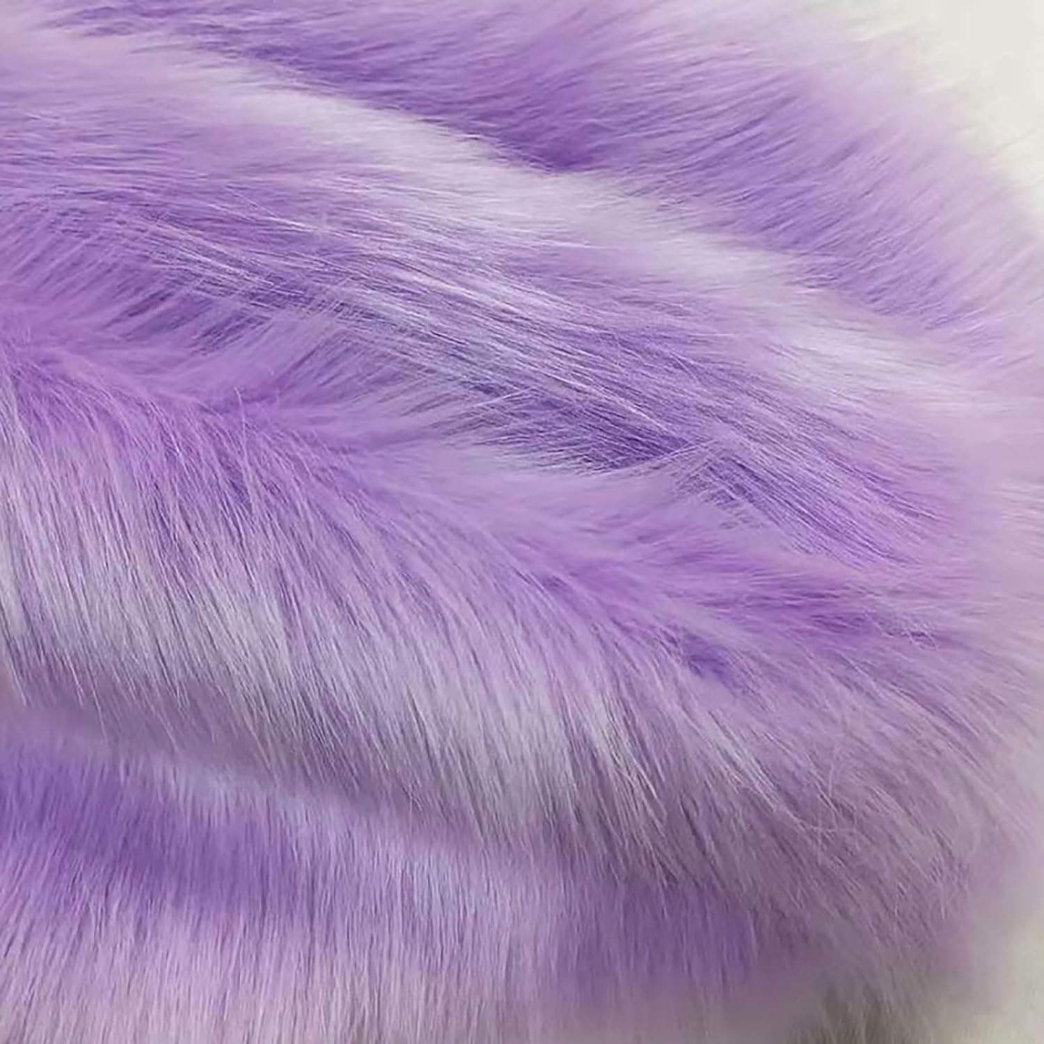 Piel sintética morada de 50mm: el toque de peluche ideal para cojines de sofá y mantas de cama