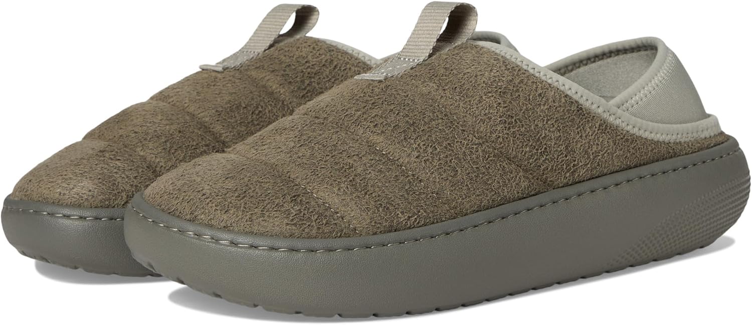 Crocs unisex-adult Classic Puff Moc