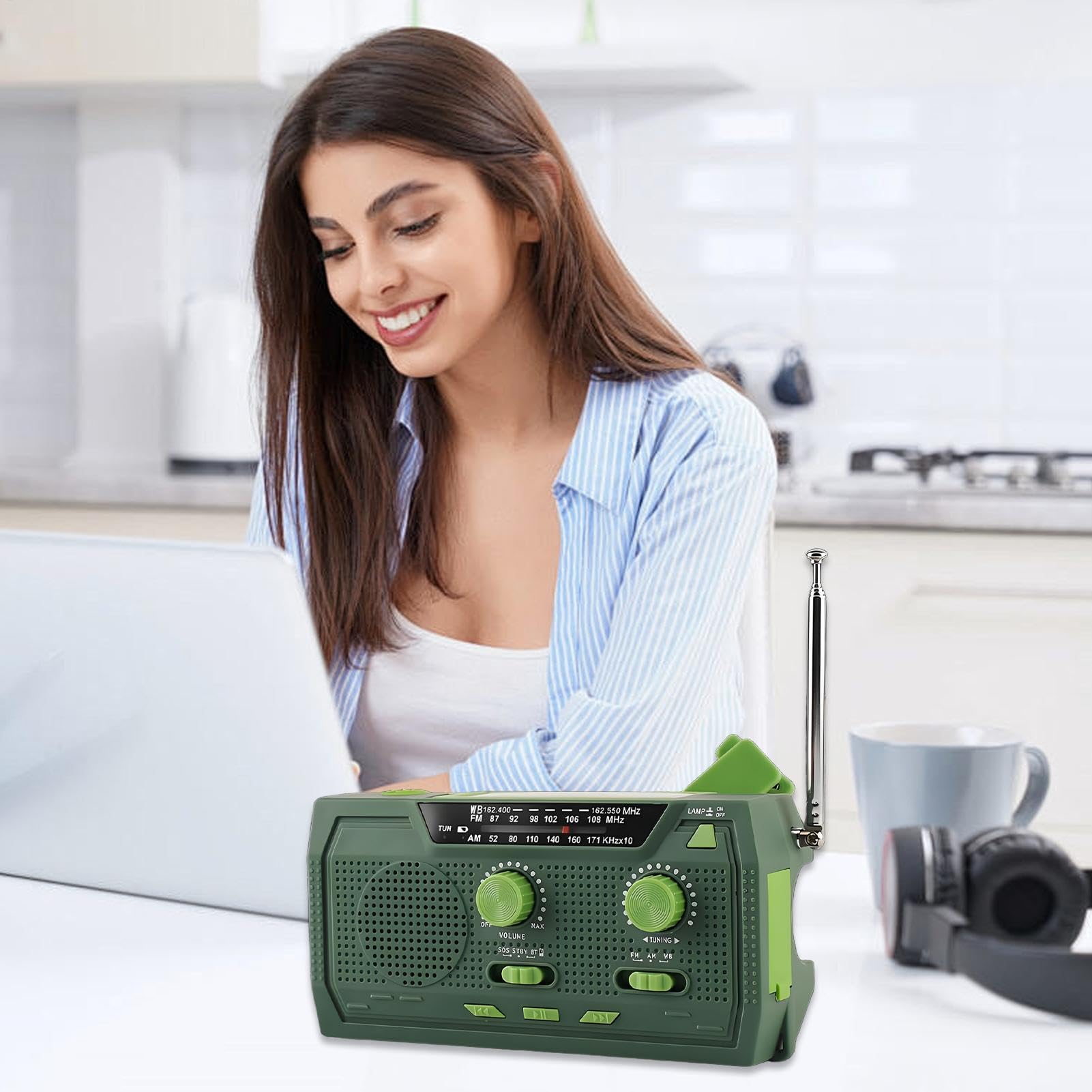Radio Solarne Ładowanie Słoneczne Alarm SOS AM FM Latarka LED | Radio Korbowe Outdoor Na Survival, Camping, Outdoor, Wędrówki, Backpacking, Katastrofy, Przerwy W Dostawie Prądu