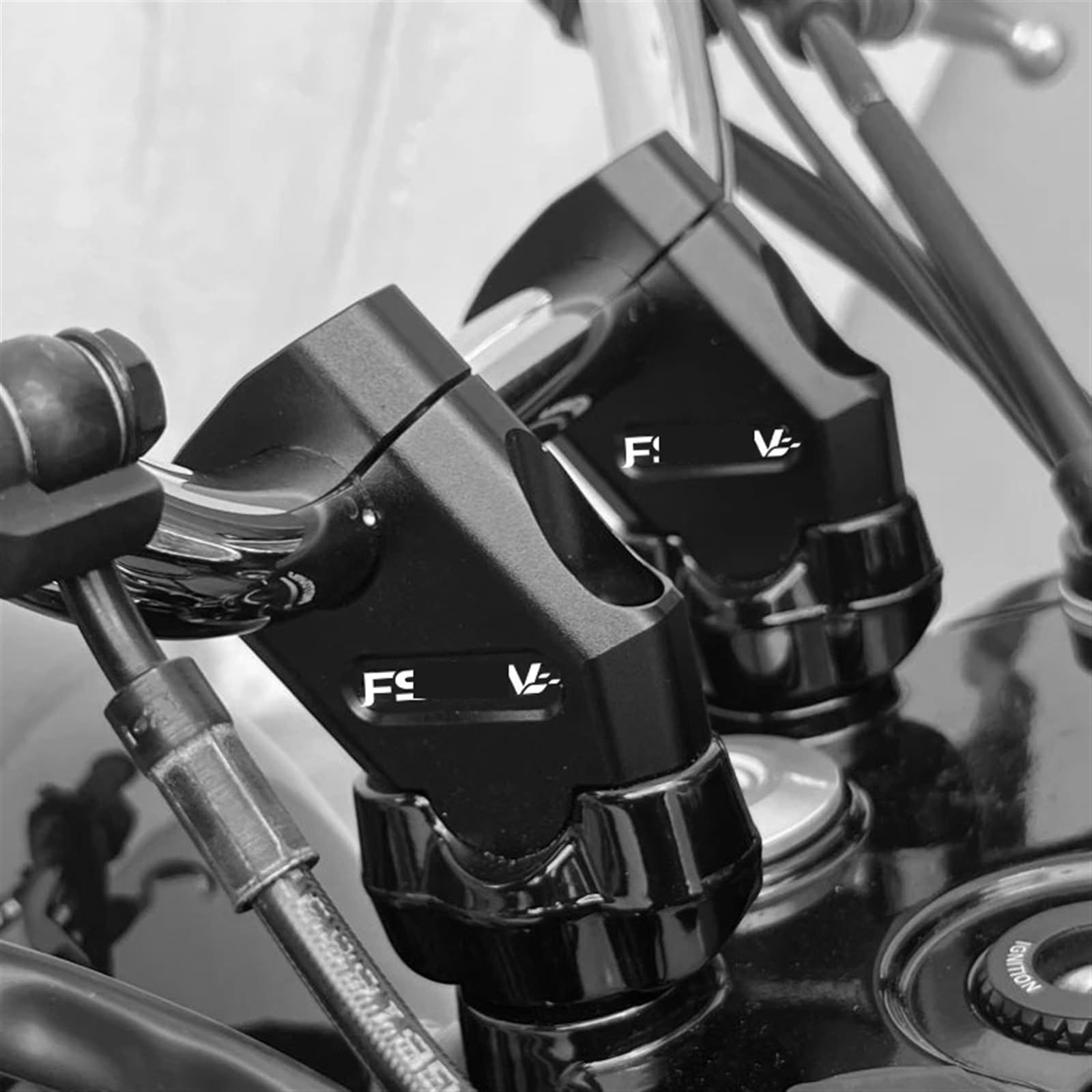Mano Bar Riser Elevador De Manillar De Motocicleta De 22mm Y 28mm, Abrazadera De Elevación para Motocross, Montaje Pit Bike para Benelli Motocicleta Manillar Elevador(28mm-1)