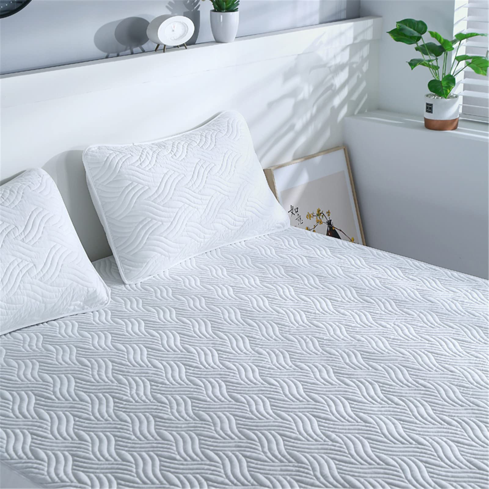 Protector Colchón, Protector de colchón Acolchado con Triple Relleno, Funda Colchon de Rizo Transpirable y Hipoalergénico, Antiácaros (Blanco - A,Thin 135x200cm)