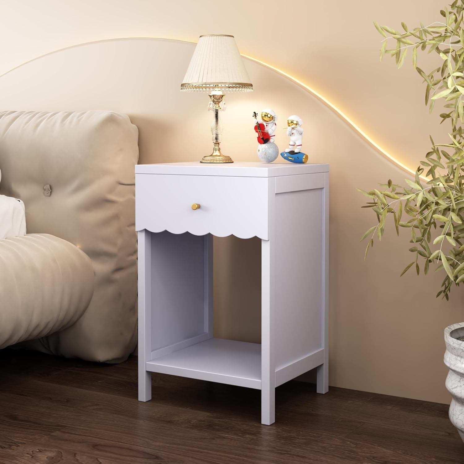Modern Nightstand with Drawer and Open Shelf,Scalloped Edge Bedside Table for Bedroom, Cute Minimalist Side Table for Kids Room or Girls' Room