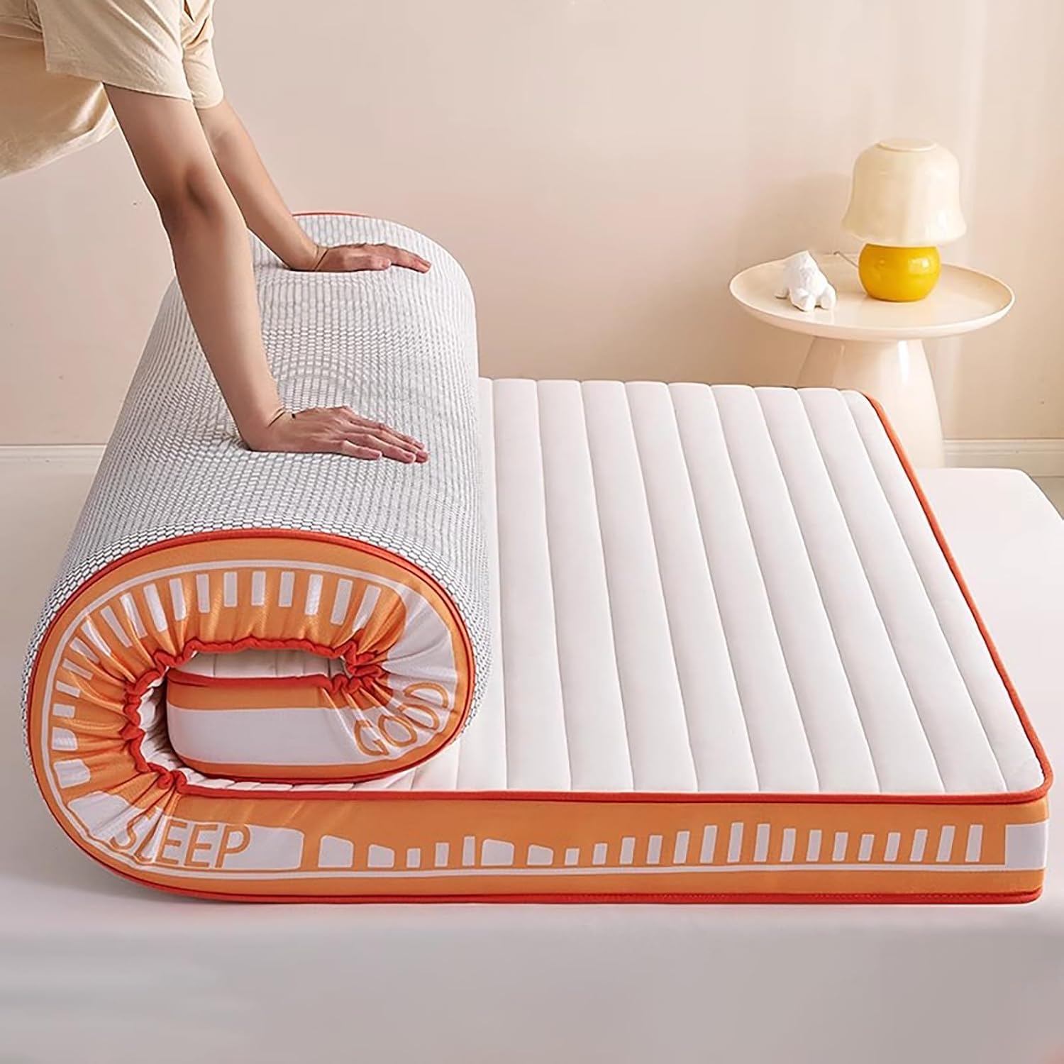 Futon Mattresses，Japanese Floor Mattress Foldable Futon Portable Winter Non Slip Soft Roll Up Bed Topper for Bedroom/Tent Guest Mat Student Dormitory (Orange 180x200x8CM)