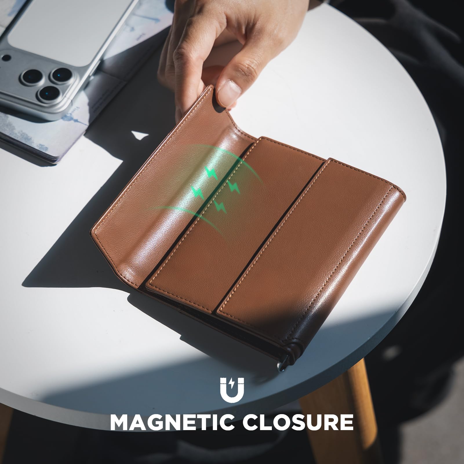 VULKIT Porta passaporto con blocco RFID per viaggi, copertura multifunzionale per passaporto per uomini e donne, progettato per viaggi a lunga distanza, grande capacità, funzione di supporto per