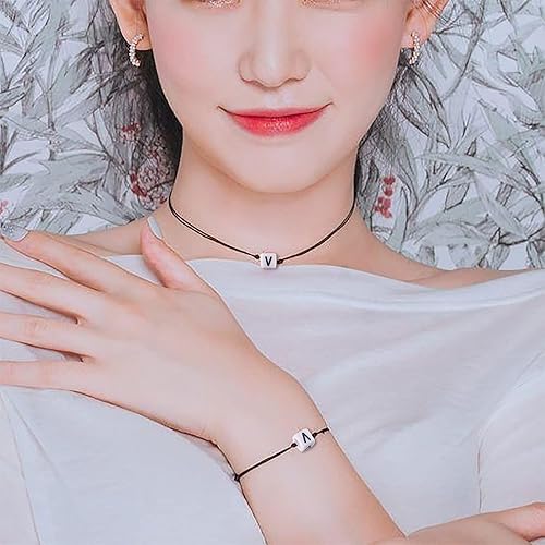 Vista 13 de FASHEWELRY 300 cuentas de letras acrílicas blancas de 0.236 x 0.236 pulgadas (0.236 x 0.236 in), cuentas del alfabeto para hacer pulseras