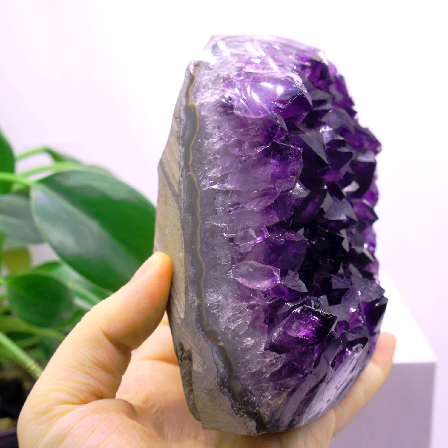 アメジスト　クラスター　原石　紫水晶　天然石　鉱物標本　【超美品】　激レア アメジスト クラスター 原石 紫水晶 天然石 鉱物標本 【超美品
