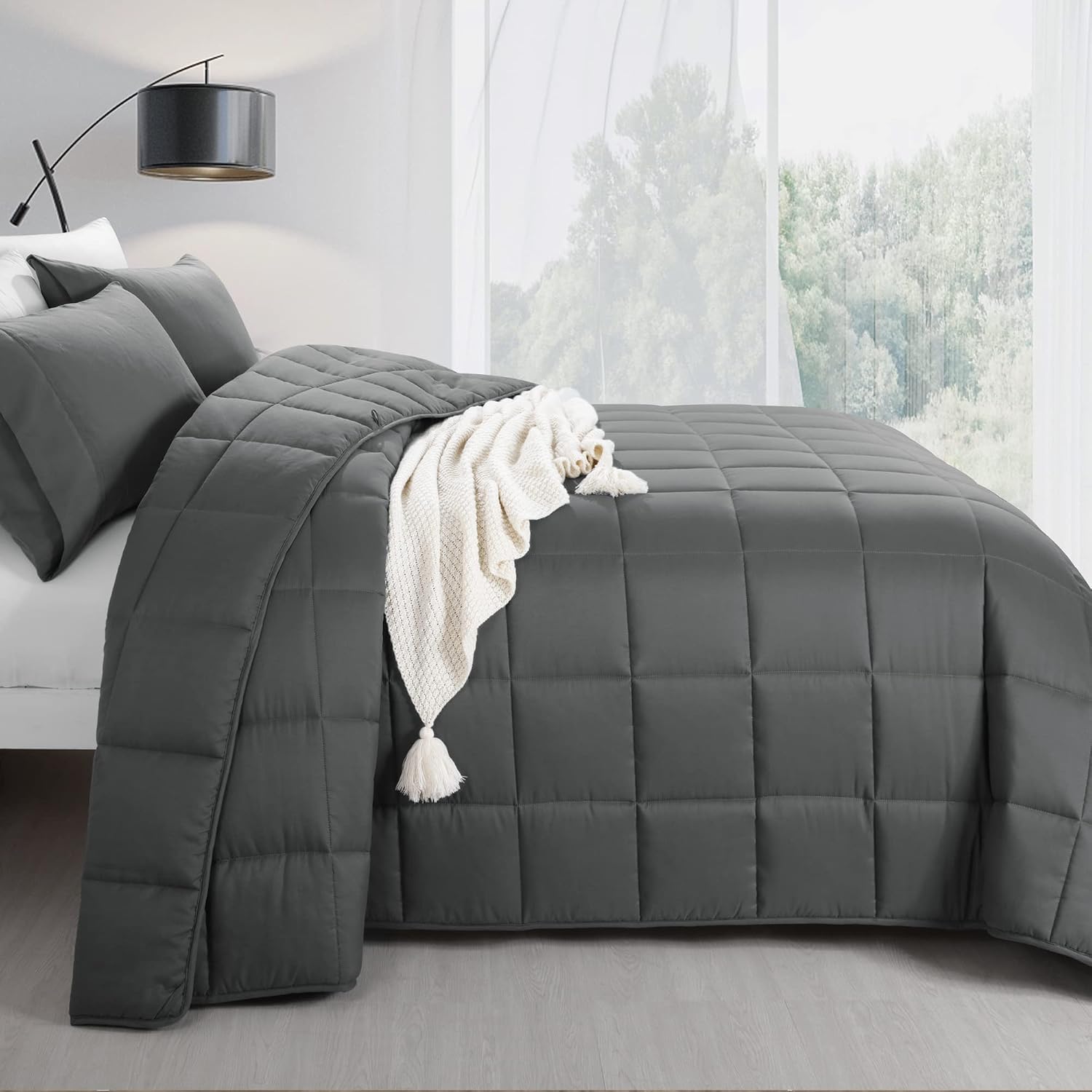 HOMBYS 120x98 Oversized King Comforter Extra Large Palatial King Size Bedding Comforter, Lightweight Down Alternative Comforterfor All Season with 8 Corner Tabs, Grey