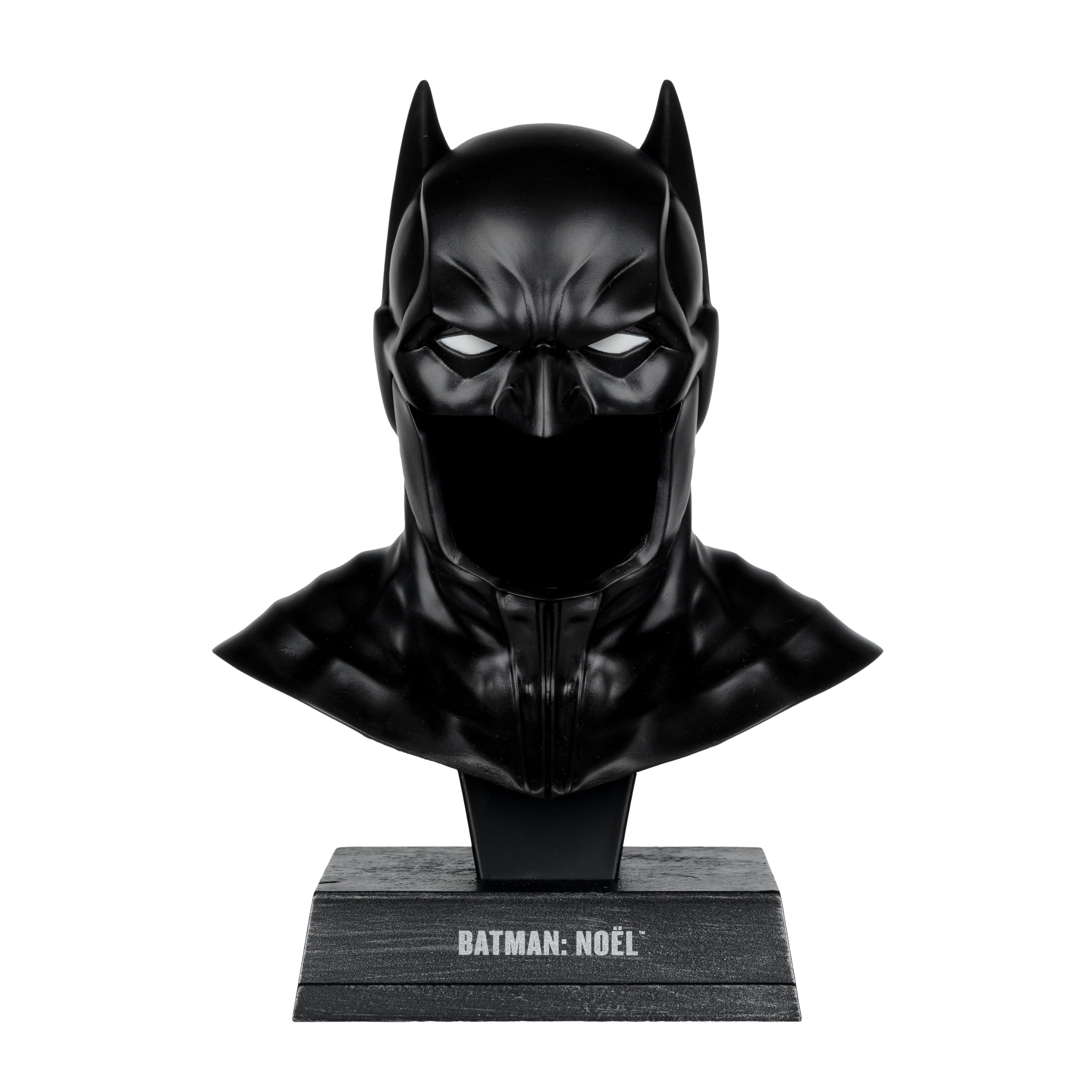 DC Direct Batman Cowl (Batman: Noel) 1:3 Cowl Replica