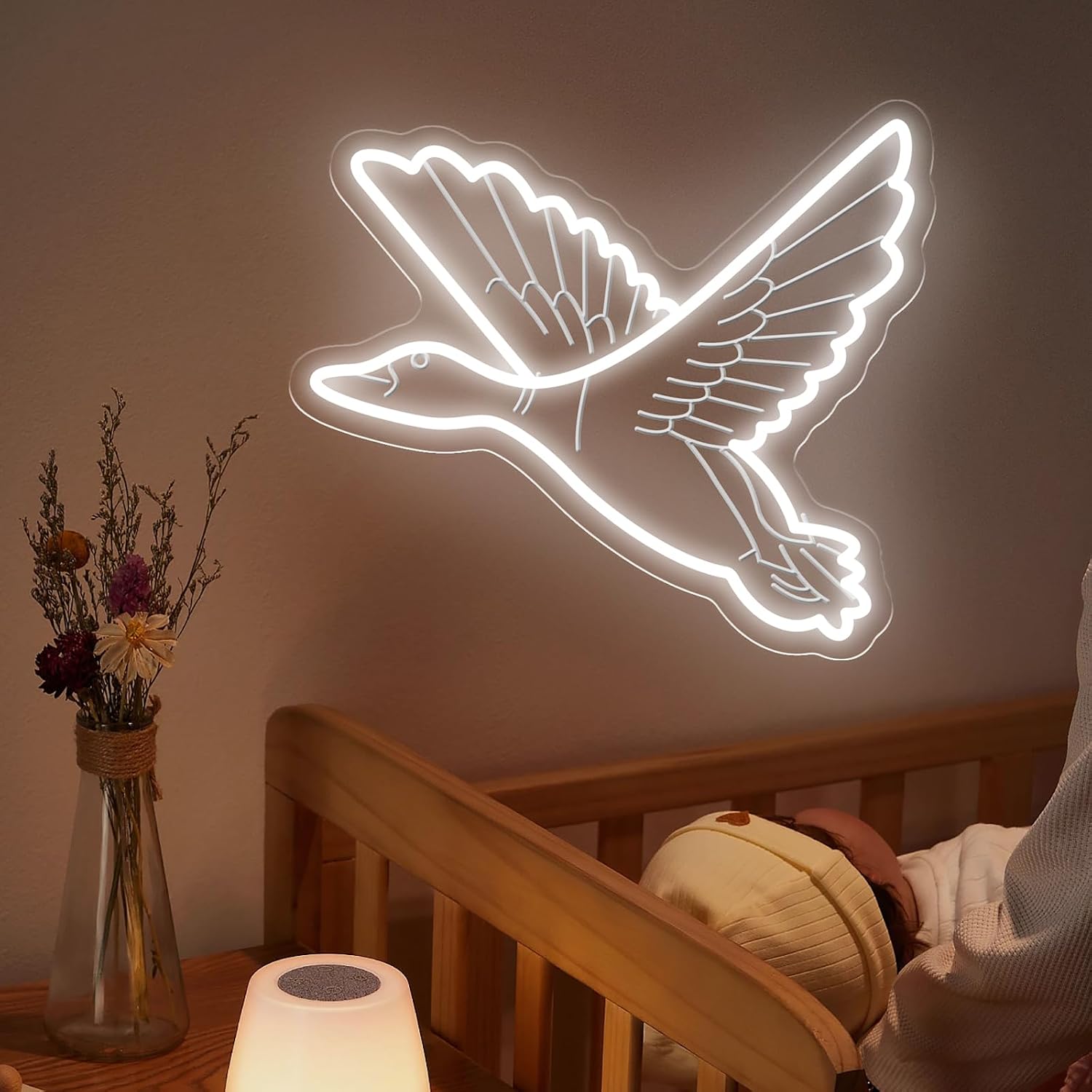 Flying Duck Neon Sign 15″×13.2″, Mallard Duck LED Wall Light – Nature Theme Decor for Bedroom, Living Room, Cabin, Gift for Children, Duck Lovers, Wildlife Enthusiasts
