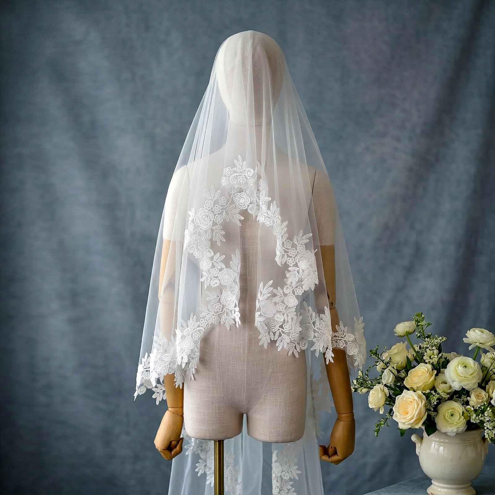 Braut-Schleier 3 Meter Weich Hochzeits-Schleier, Braut Hochzeit Softtül Einlagiger Hochzeits-Schleier Brautschleier-Spitze-Stickerei-Braut Liefert