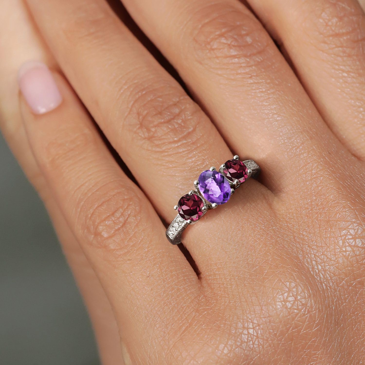 Gem Stone King 2.07 Cttw Purple Amethyst and Red Rhodolite Garnet Engagement Ring For Women | 925 Sterling Silver | Oval Checkerboard Cut 7X5MM | Wedding Engagement Anniversary Ring For Women