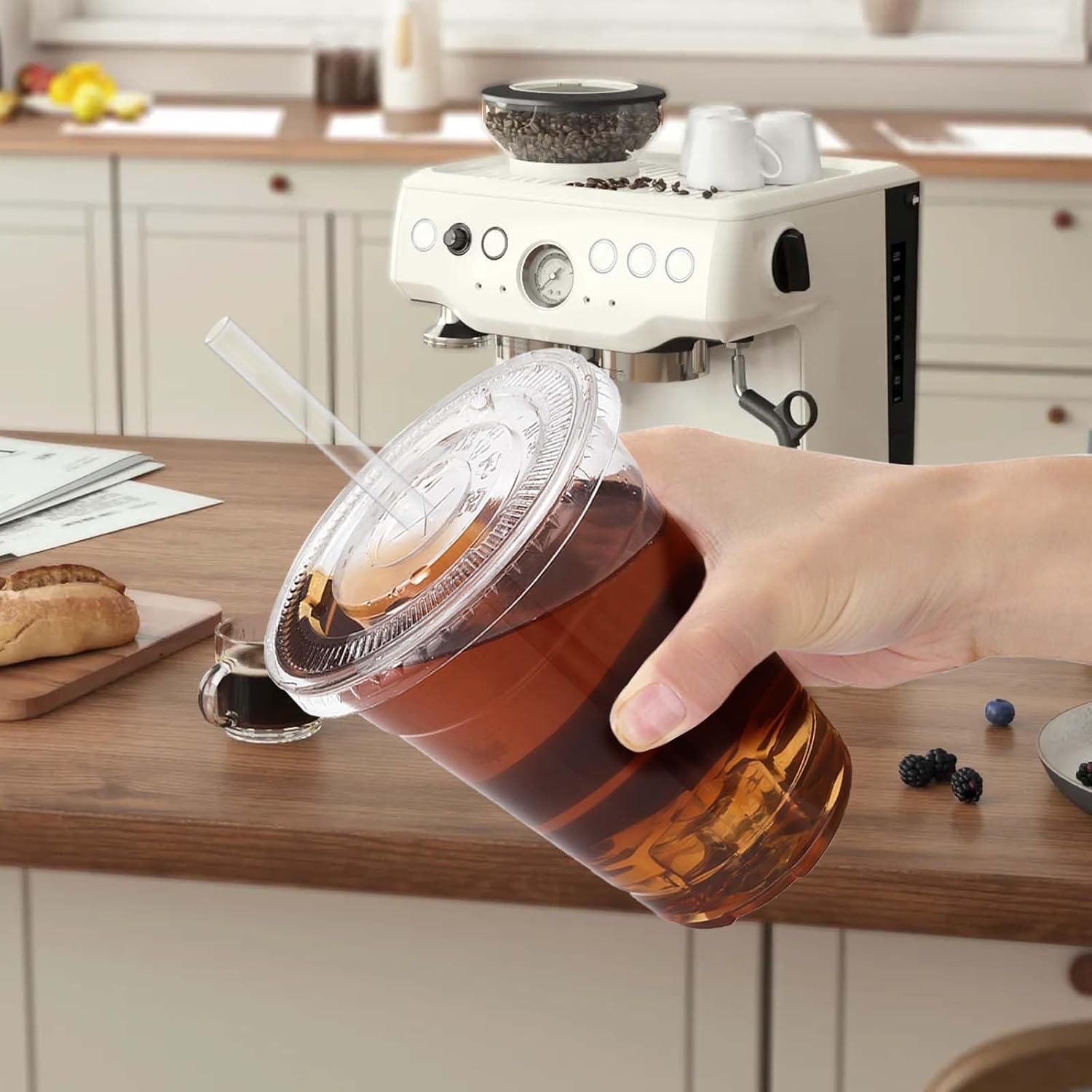 Clawsoff 100 Pack 16 oz Plastic Cups with Lids and Straws, Disposable Clear Coffee Cups with Lids, Sturdy To Go Cups for Iced Coffee, Smoothies, Milkshake, Cold Drinks