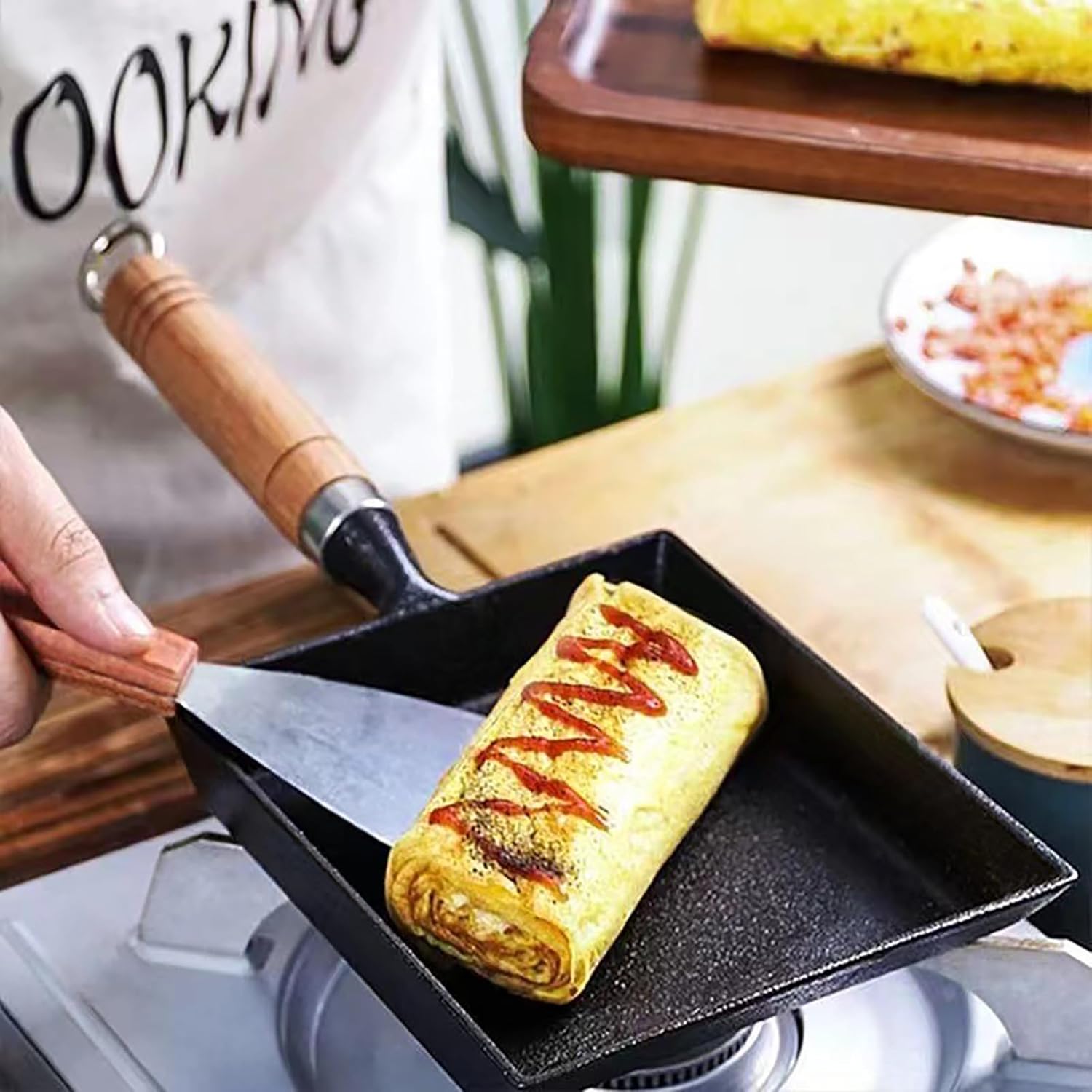 Toutrop 7.5" Cast Iron Omelette Pan, Rectangle Tamagoyaki Egg Roll Pan, Square Cooking Pans for All Stoves