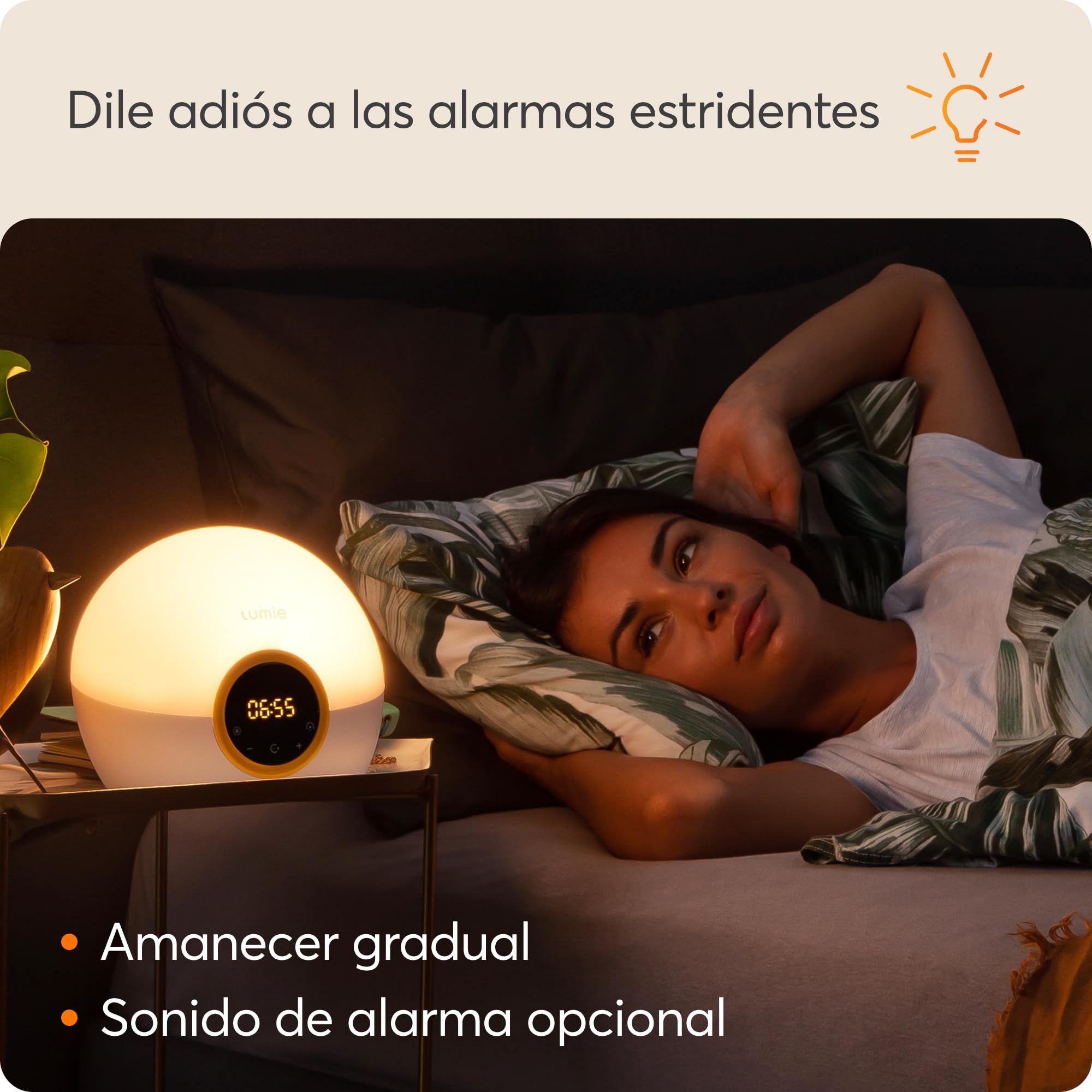 Lumie NBCKE-2000 Bodyclock Rise 100 Despertador de Luz LED, Simulación de la Salida y la Puesta del Sol, Pitido de Alarma Opcional, Blanco