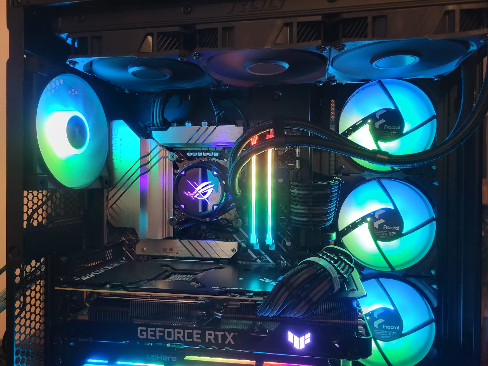 8/mo Finance DeepCool FC120 PC Fans 3in1 Each 120mm 1800RPM 61.91CFM