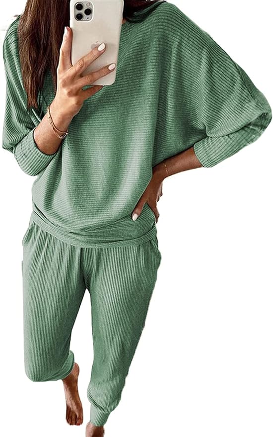 PRETTYGARDEN Women's Fall 2 Piece Lounge Set Long Sleeve Tops Ribbed Pants Spring Matching Sweatsuit Travel Outfits Clothes