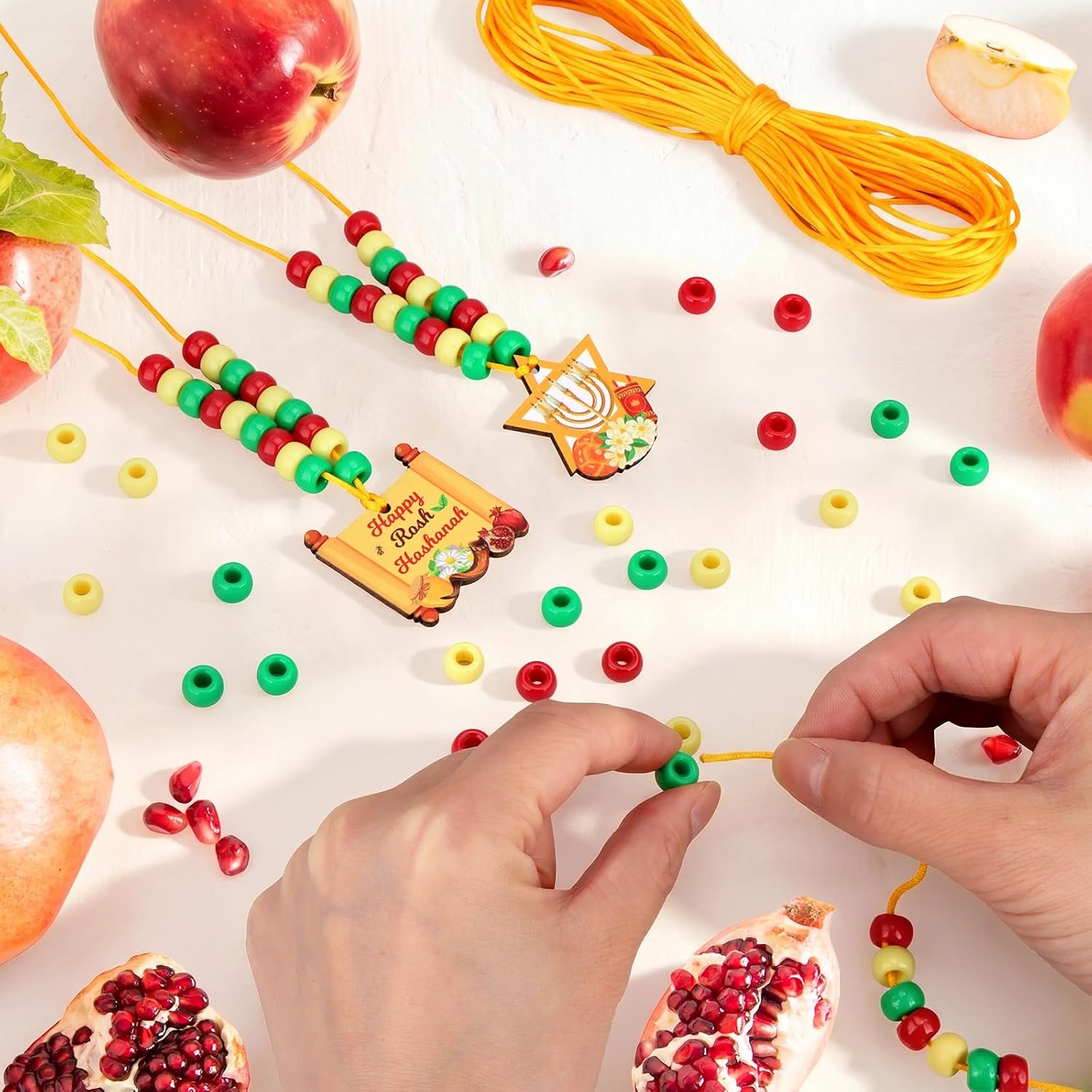 24 Sets Rosh Hashanah Bead Necklace Making Kit DIY Craft Kit with Shofars Apples Pomegranate Honey Pots Menorah Happy Rosh Hashanah Pendants Colorful Beads Rope for Jewish New Year Jewelry DIY Party