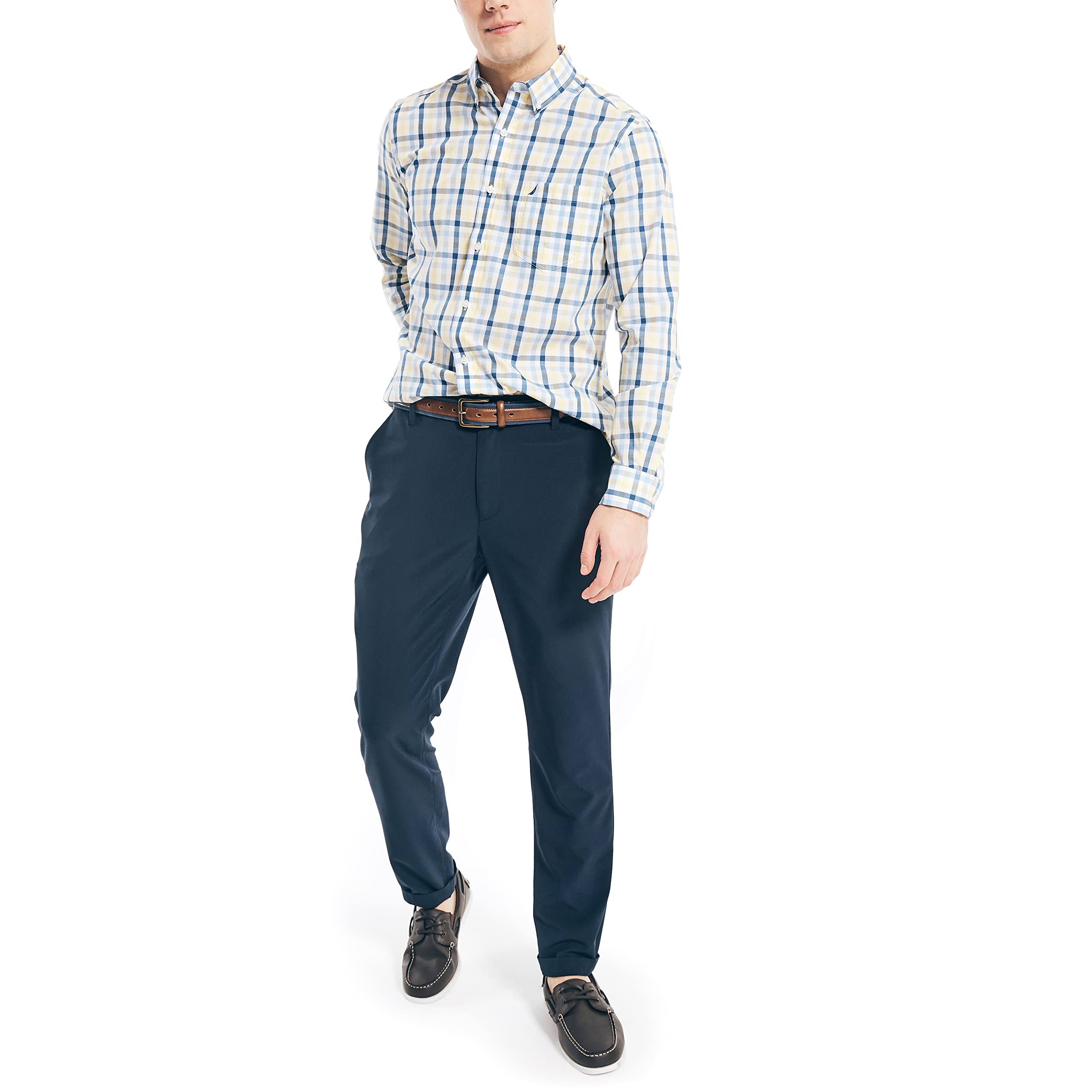 Nautica Men's Wrinkle Resistant Long Sleeve Button Front Shirt