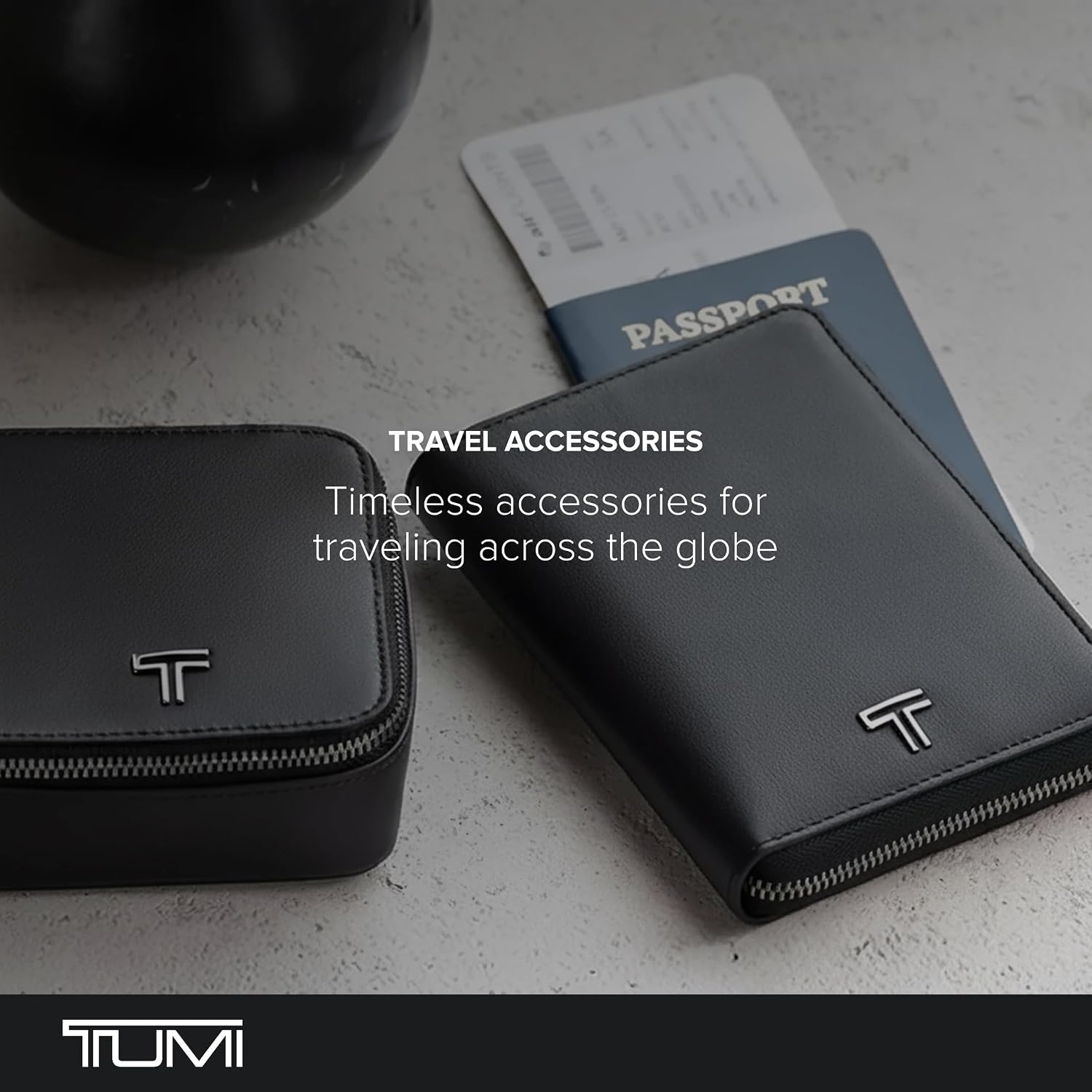 TUMI - Travel Accessories Cigar Case - Keep up to 3 Cigars Fresh - Spanish Cedarwood Interior - Cognac Leather