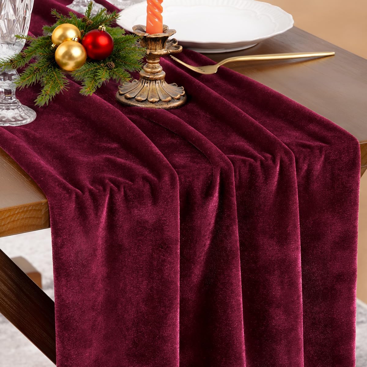 Socomi 4pcs Burgundy Red Velvet Valentine's Day Table Runner Cloth Decor 20 x 120 Inches 10ft Fabric Luxurious Thanksgiving Wedding Runner for New Year Bridal Shower