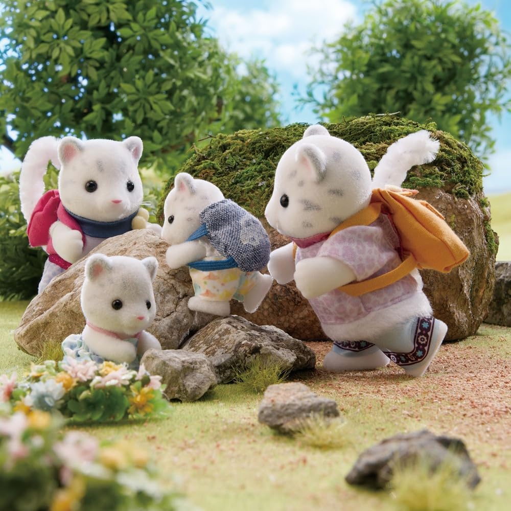 Sylvanian Families - 5814 Snow Leopard Family - Dollhouse Playsets