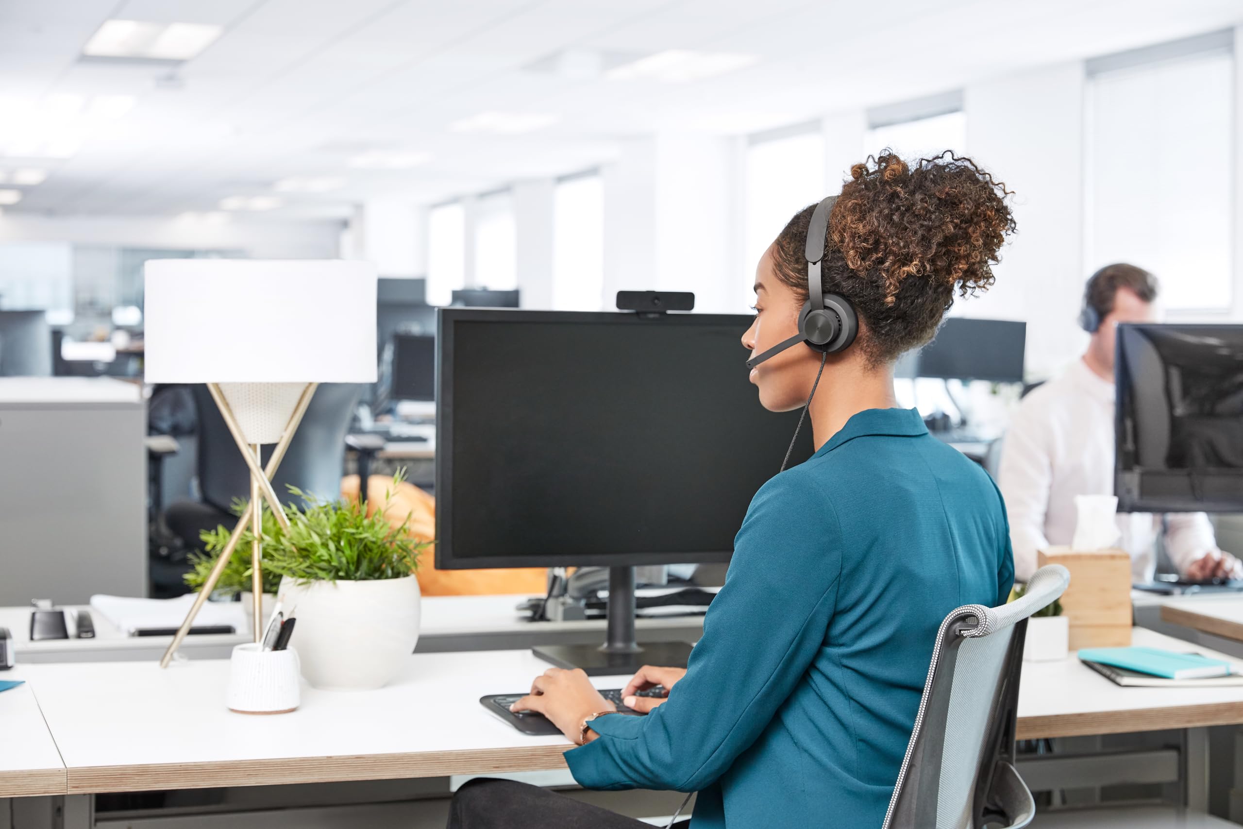 Logitech Zone Wired - Headset - On-Ear - kabelgebunden - aktive Rauschunterdr?ckung - USB-C - Graphite