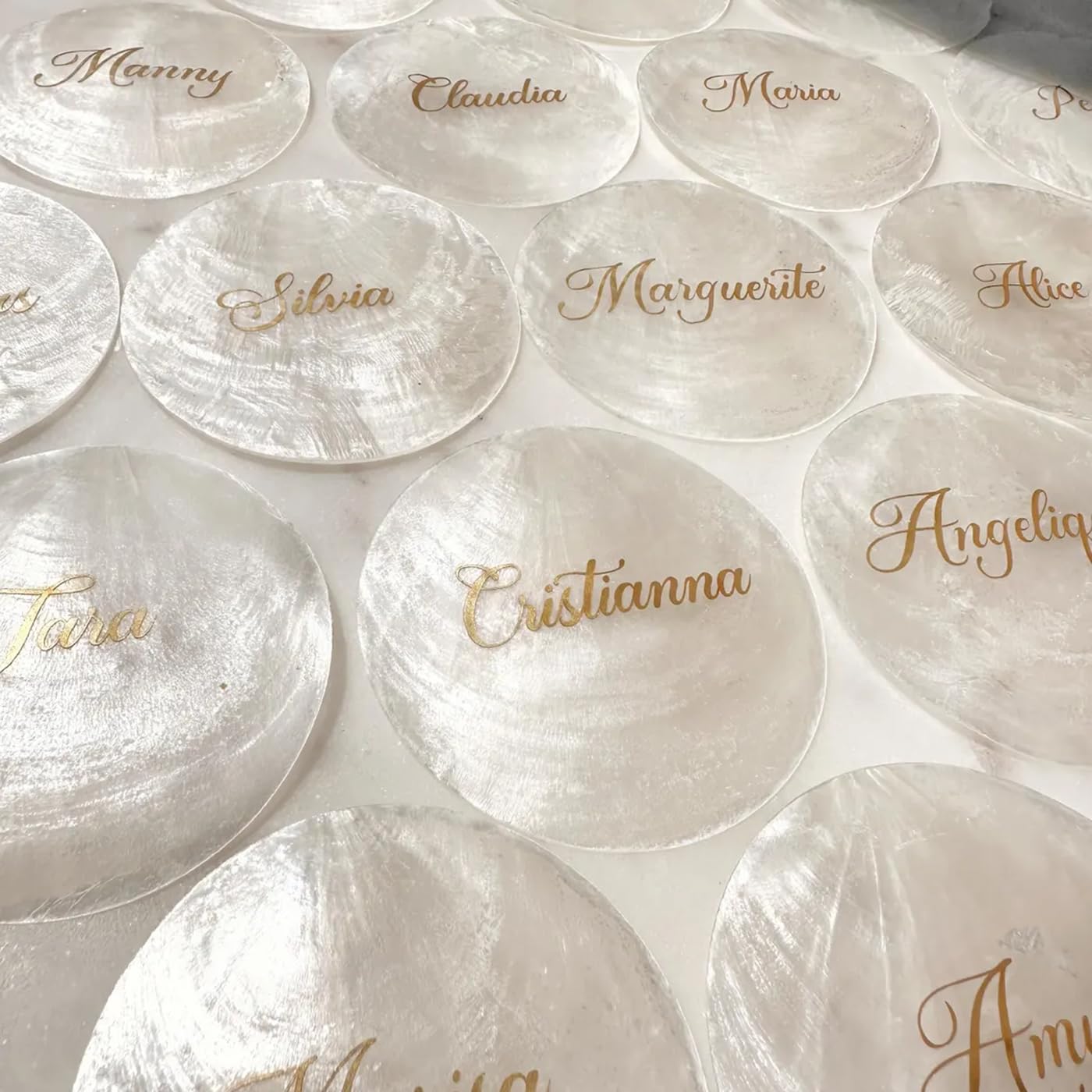 Tischkarte, Namenskarte aus Muscheln | individuell beschriftet | mit Vinylfolie - Hochzeit, Geburtstag und Feier (50 Stück)