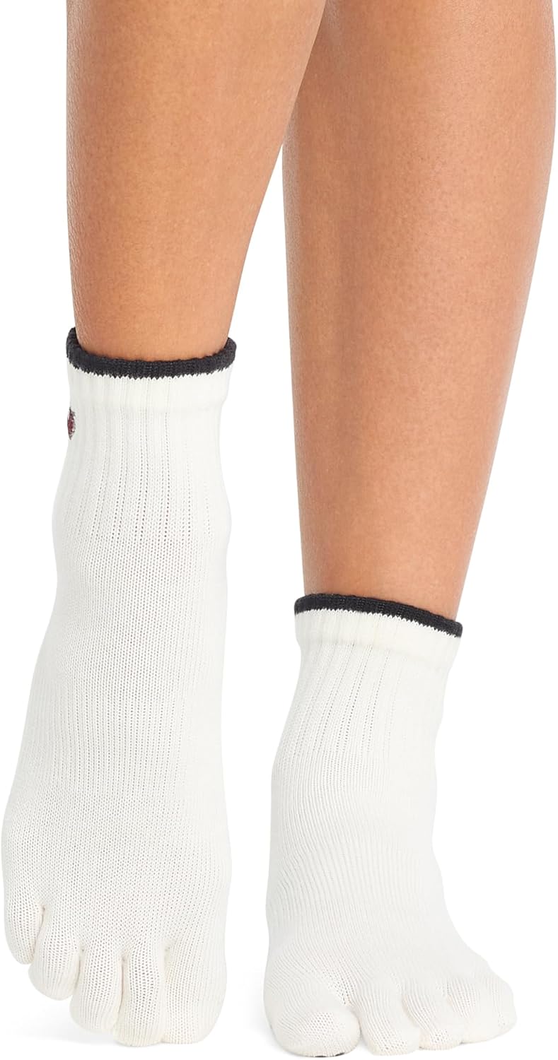 toesox Grip Full Toe Socks – Women's Toe Socks for Yoga, Pilates, Barre & Studio Workouts